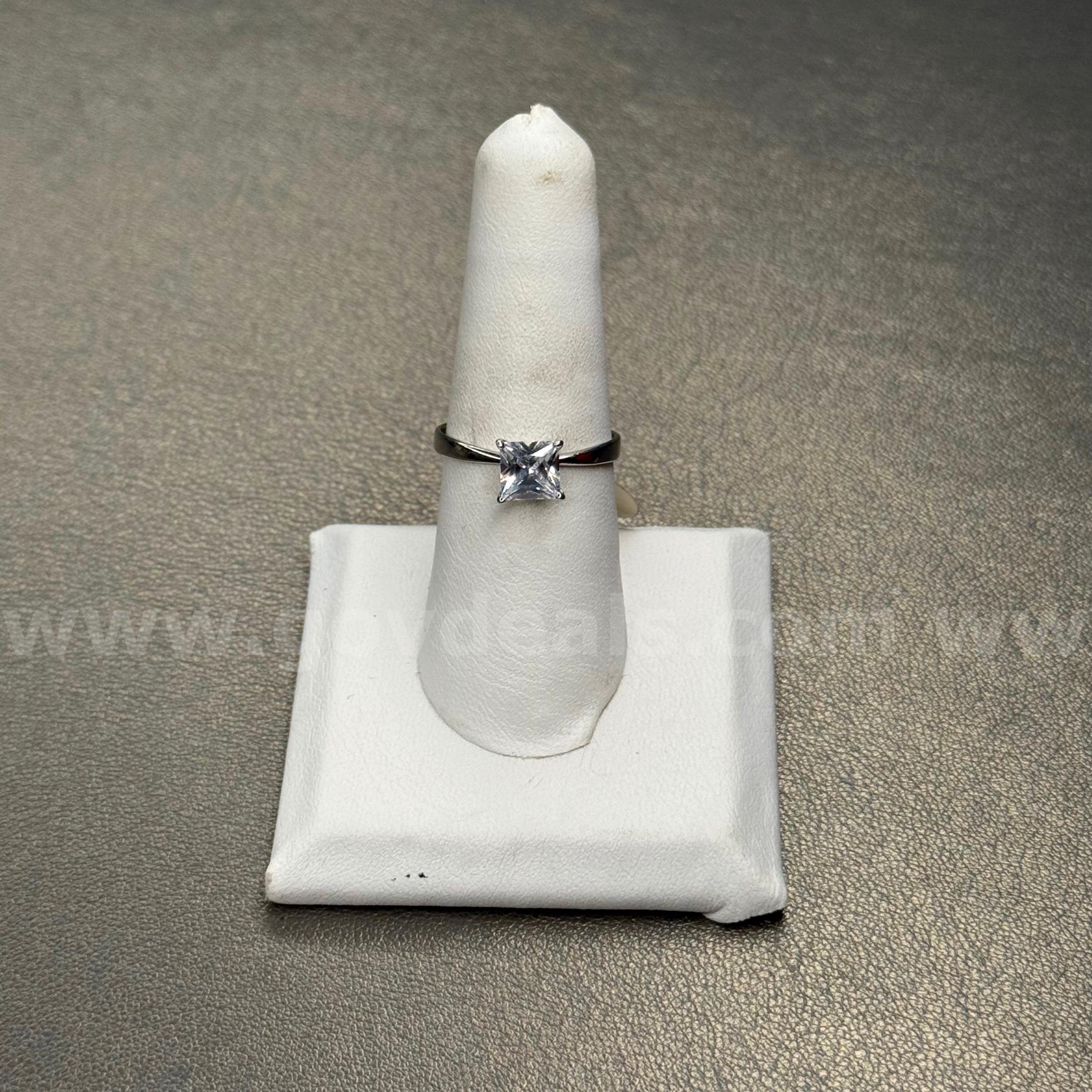Silver 925 Ring with White Stone