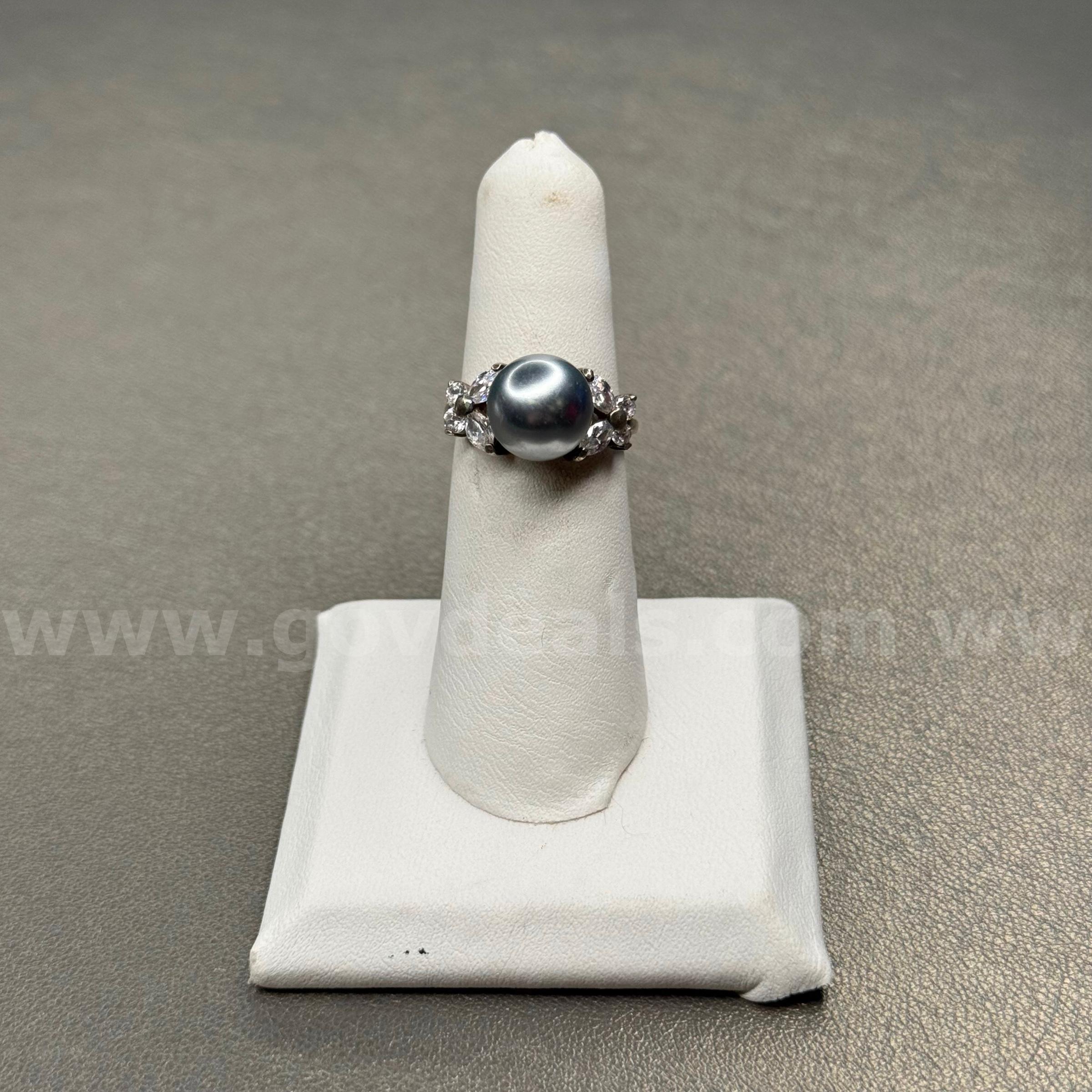 Silver 925 Ring with Grey and White Stones