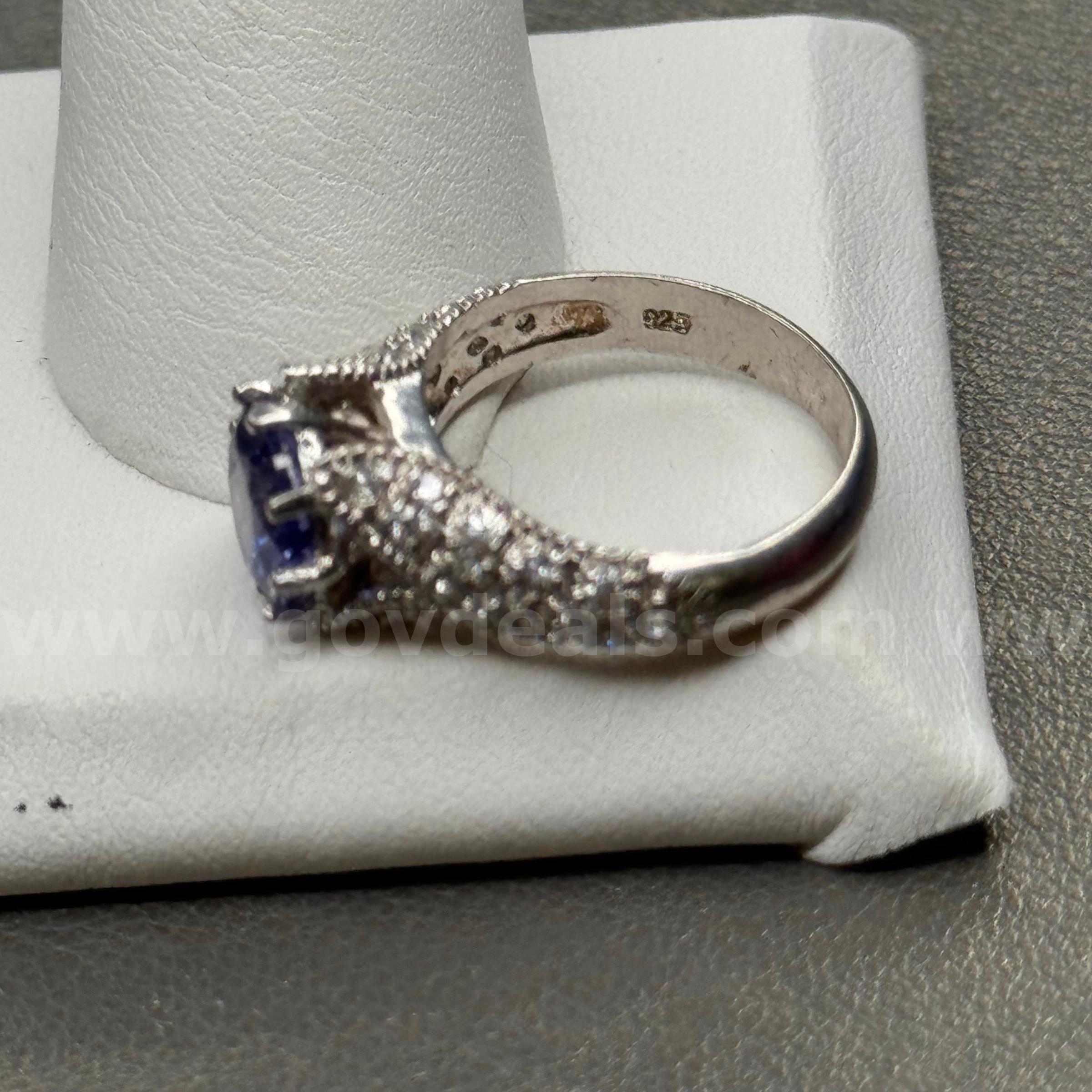 Silver 925 Ring with Purple Stone  925 Government Surplus Auction - Photo #2