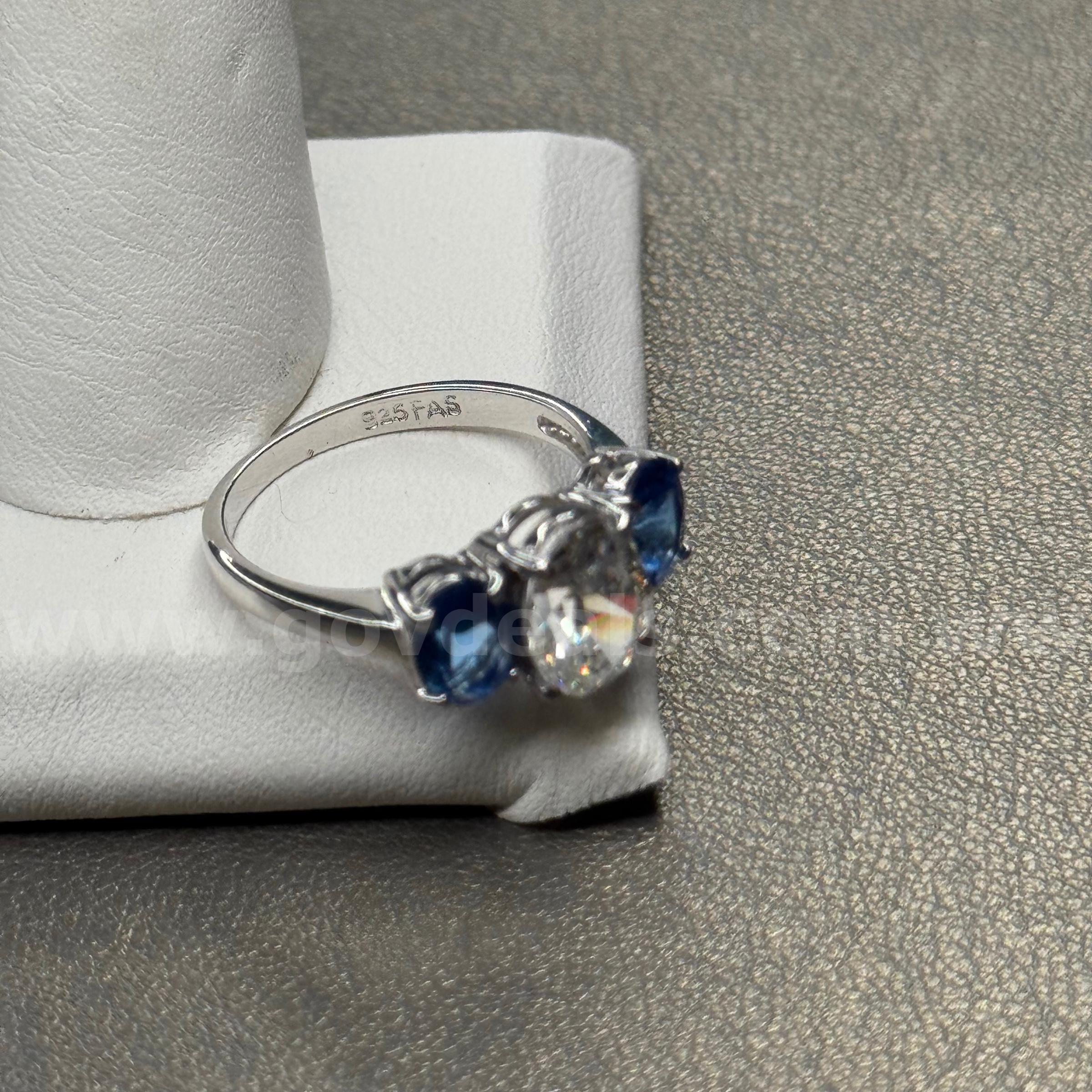 Silver 925 Ring with Blue& White Stones  925 Government Surplus Auction - Photo #2