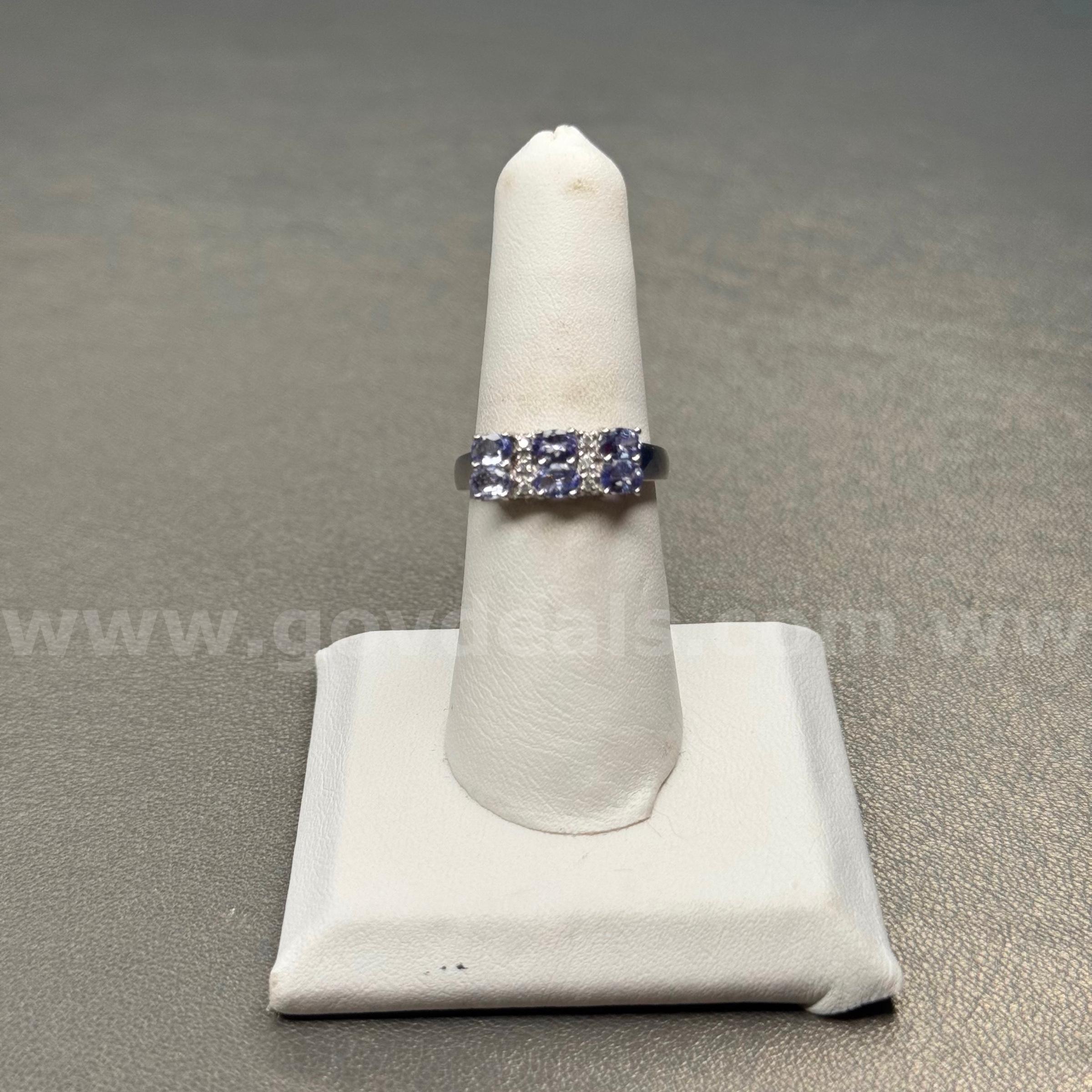 Silver 925 Ring with Purple Stones  925 Government Surplus Auction - Primary Photo