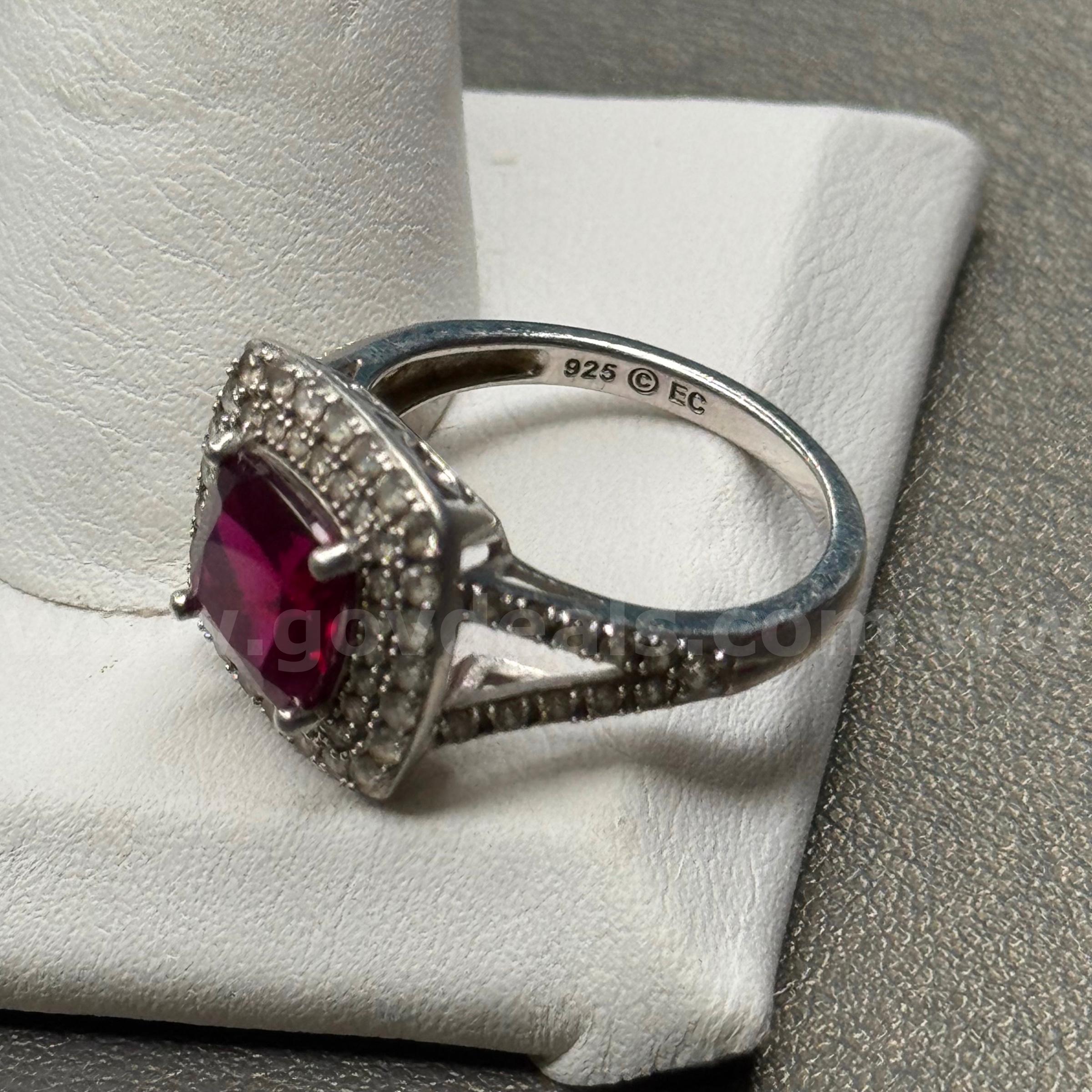 Silver 925 Ring with Red Stone  925 Government Surplus Auction - Photo #2