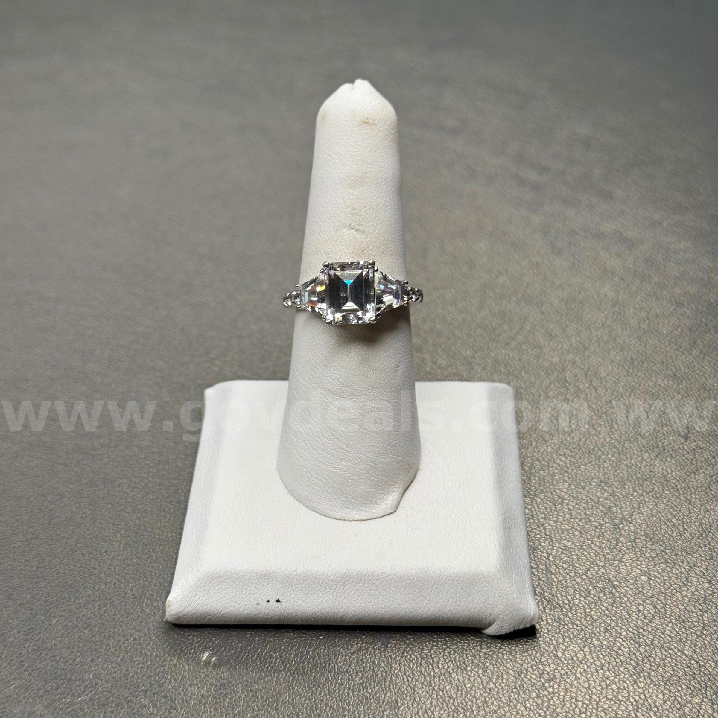 Silver 925 Ring with White Stones