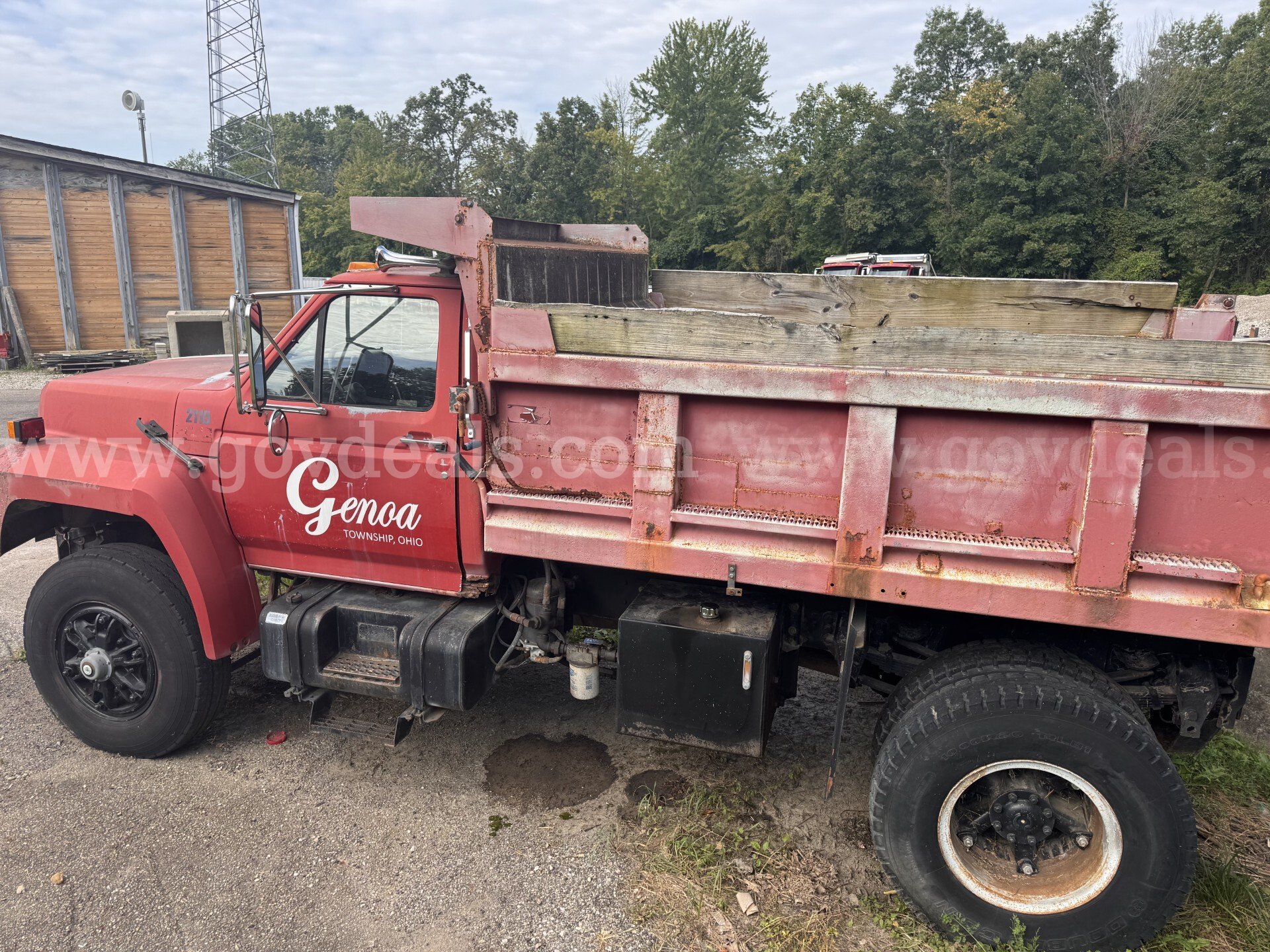 1992 F800 Ford F800 Government Surplus Auction - Photo #3