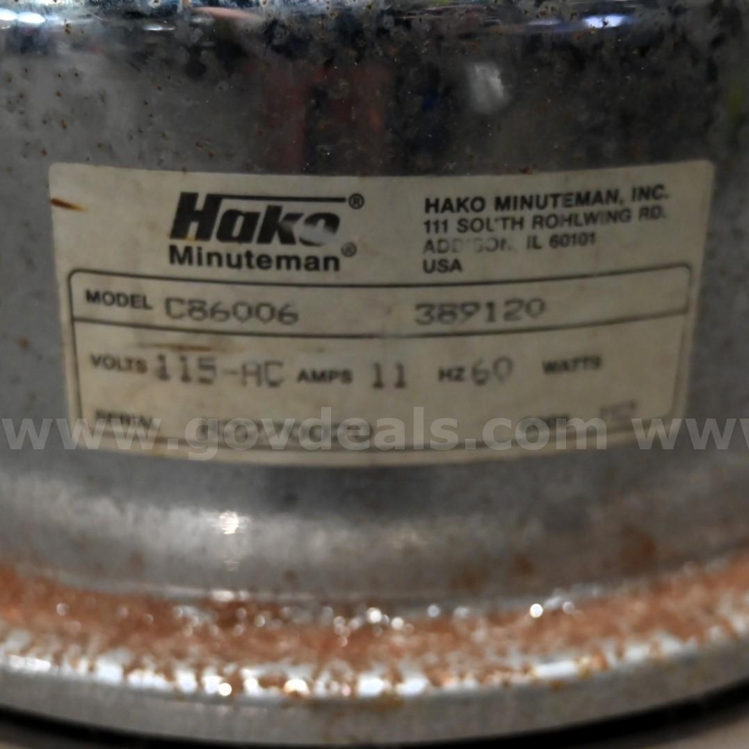 LOT OF (3) Vacuums   Government Surplus Auction - Photo #6