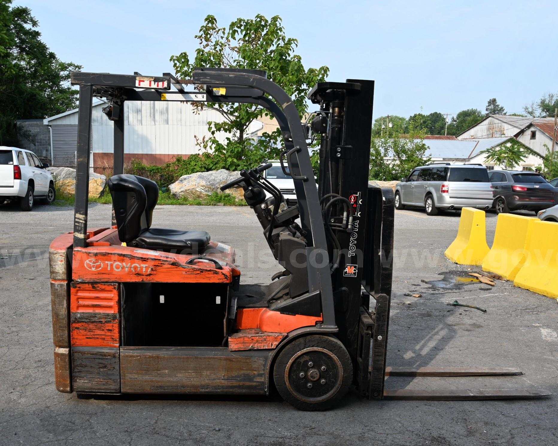 Toyota Electric Forklift Truck