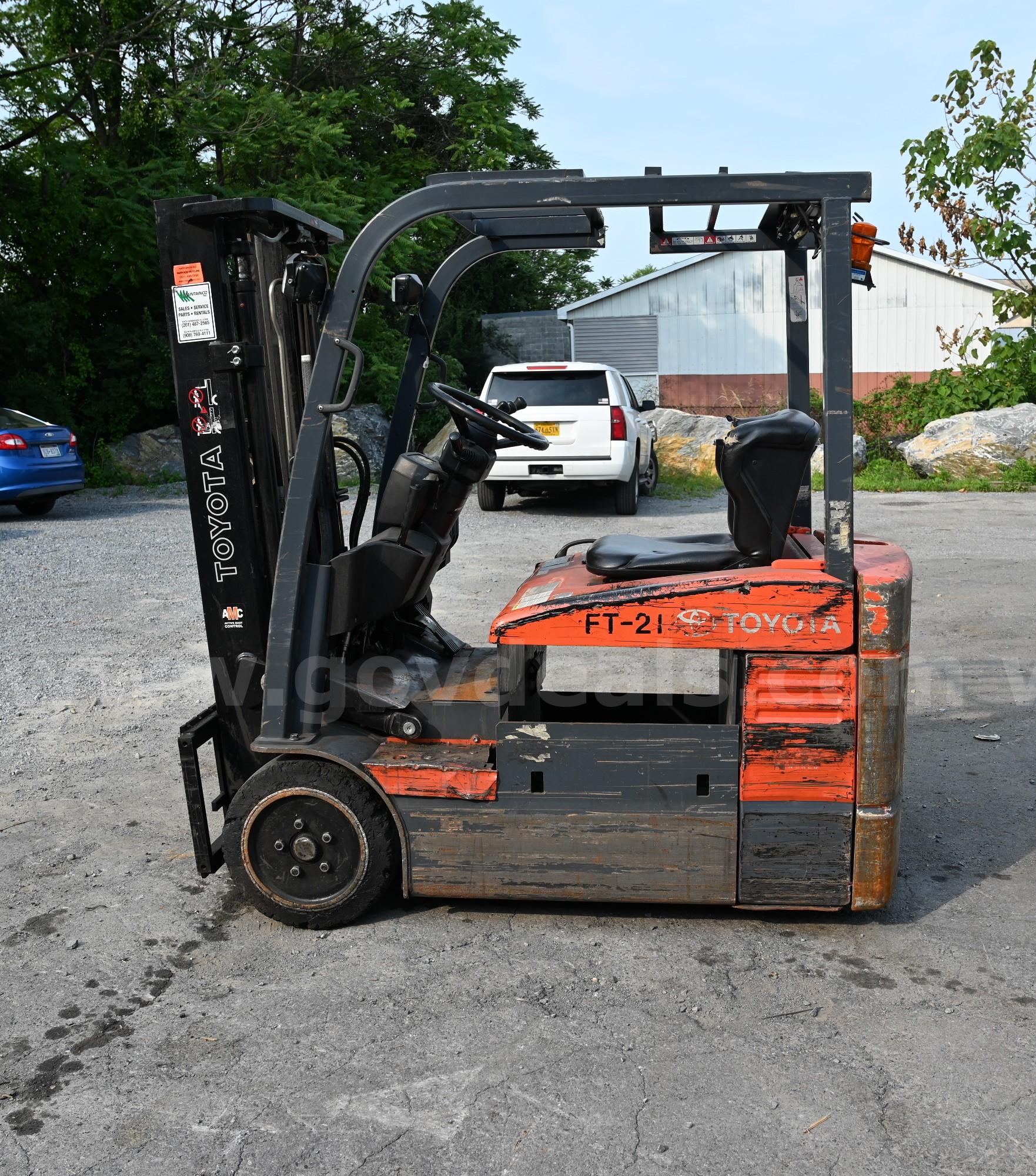 Toyota Electric Forklift Truck