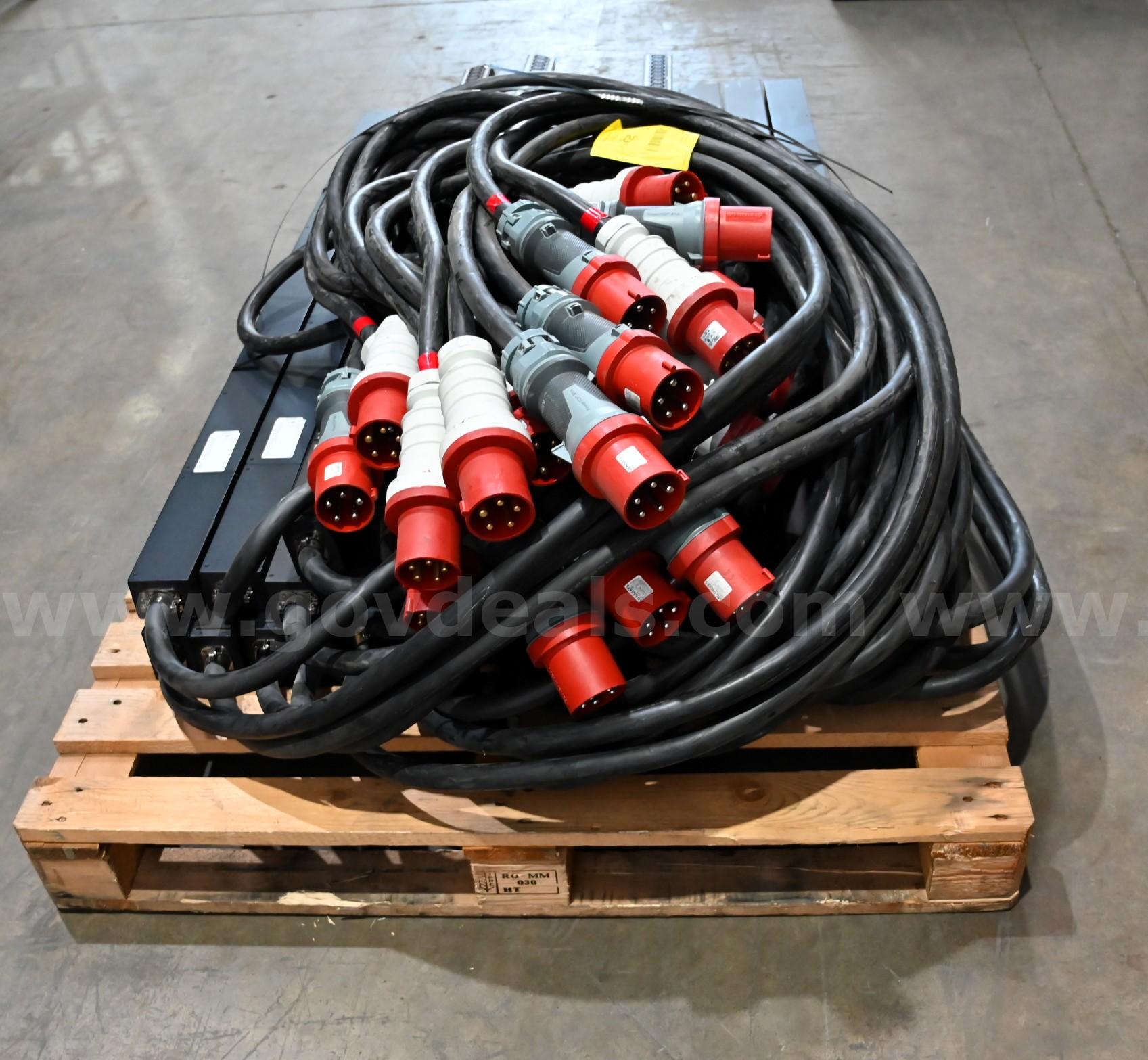 LOT OF (28) Server Technology Basic Rack PDU (Power Distribution Unit) With Cables Server Technology, Inc. STV-UB1002E Government Surplus Auction - Photo #3