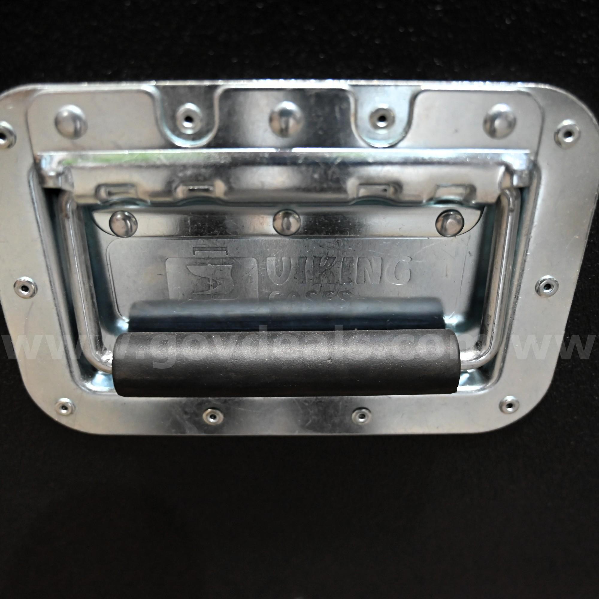 Viking Heavy-Duty ATA Flight Road Case Workbox Viking Cases  Government Surplus Auction - Photo #4