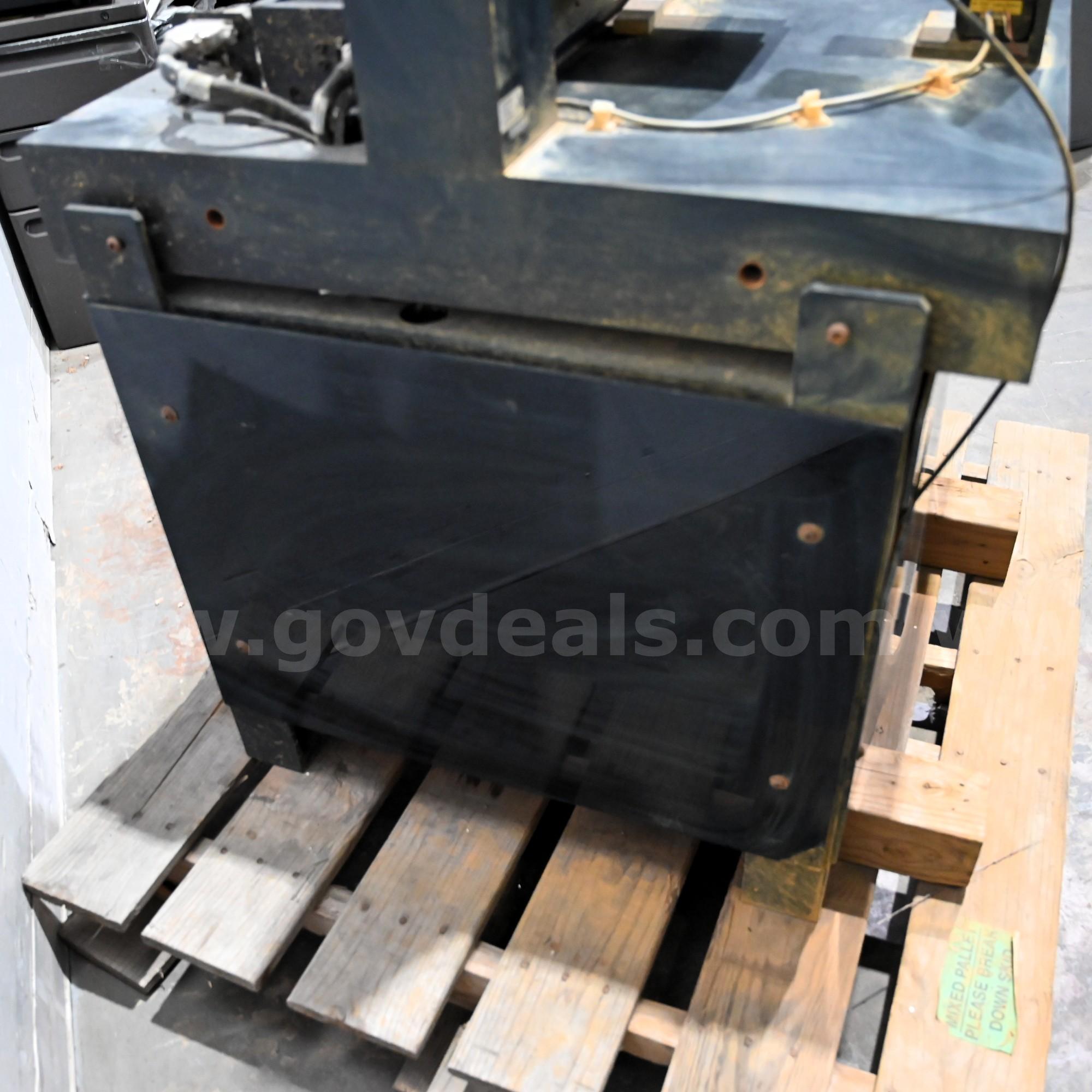 Anorad Multi-Axis Positioning Stage and Gantry System( Parts and Repair) Anorad  Government Surplus Auction - Photo #6
