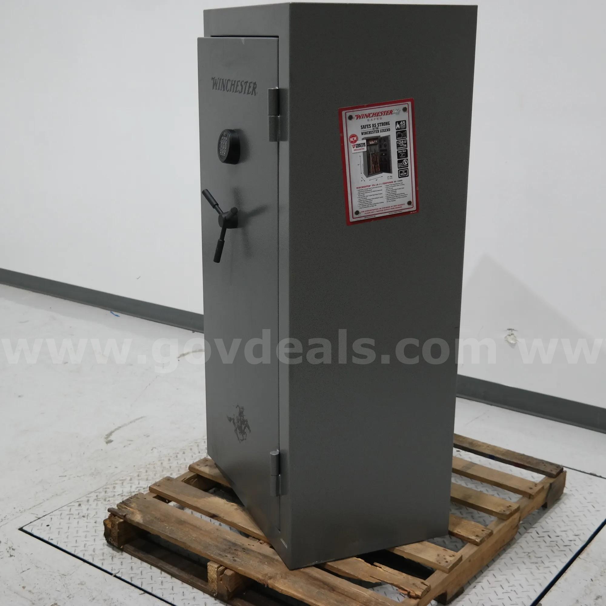 Winchester 20 Gun Digital Gun Safe, Fire-Resistant Winchester TS-19-11 Government Surplus Auction - Photo #3