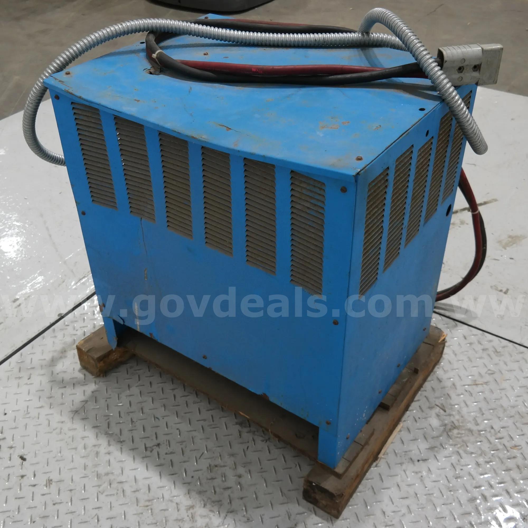 Exide Industrial Depth Battery Charger (Parts or Repair) Exide Charger Government Surplus Auction - Photo #3