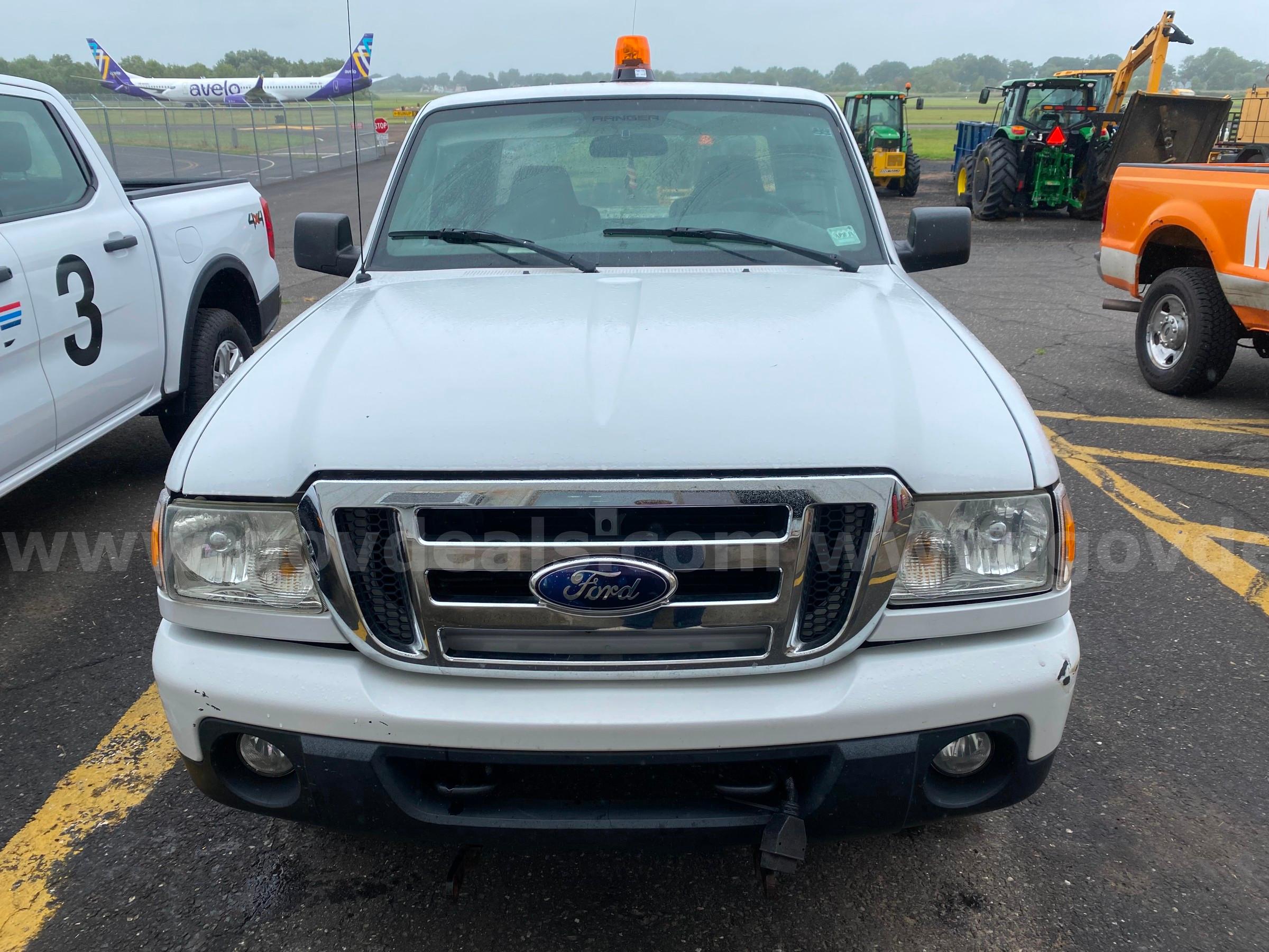 2009 Ford Ranger XLT SuperCab 4WD Ford Ranger Government Surplus Auction - Photo #2