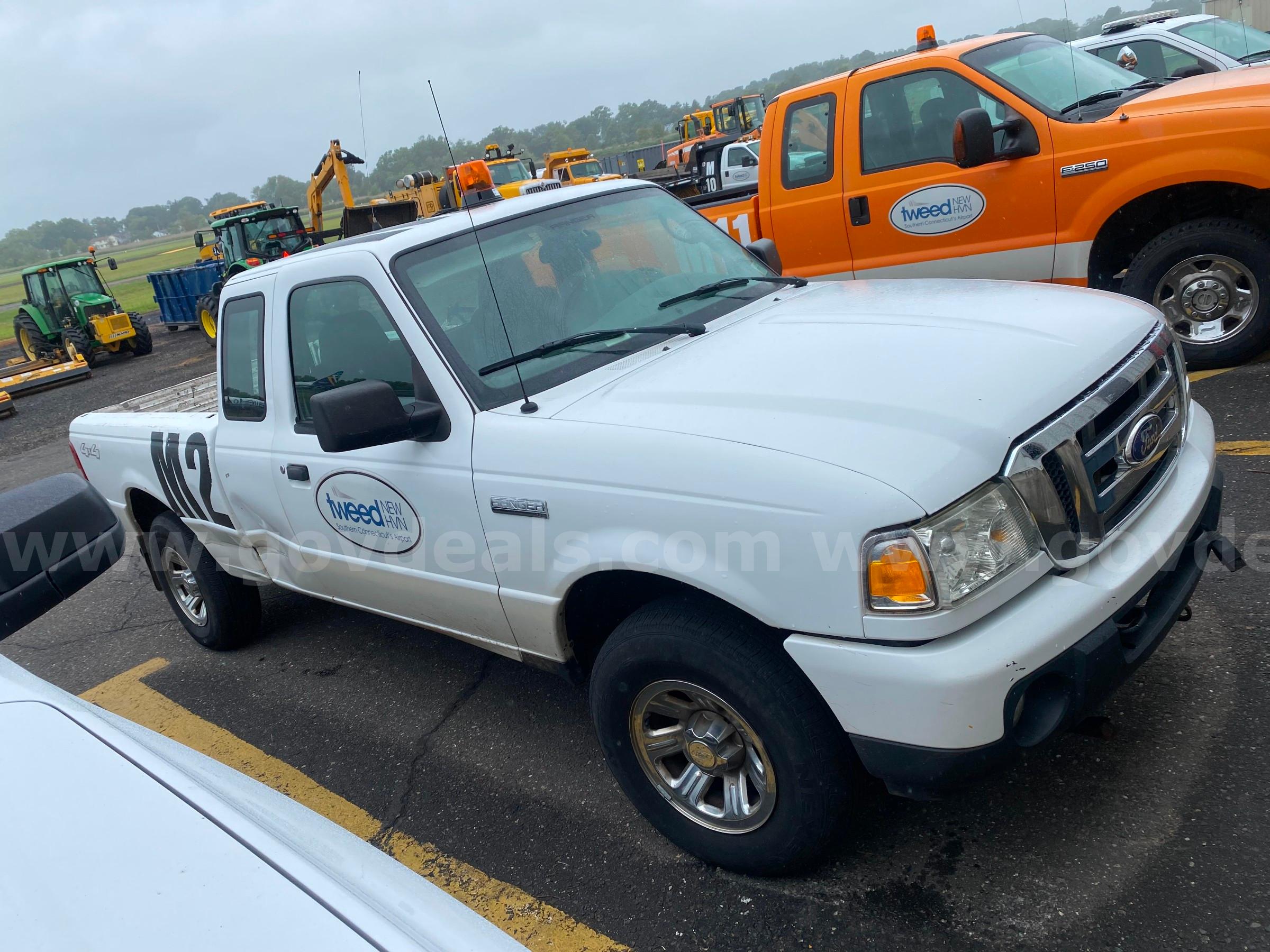 2009 Ford Ranger XLT SuperCab 4WD Ford Ranger Government Surplus Auction - Photo #3