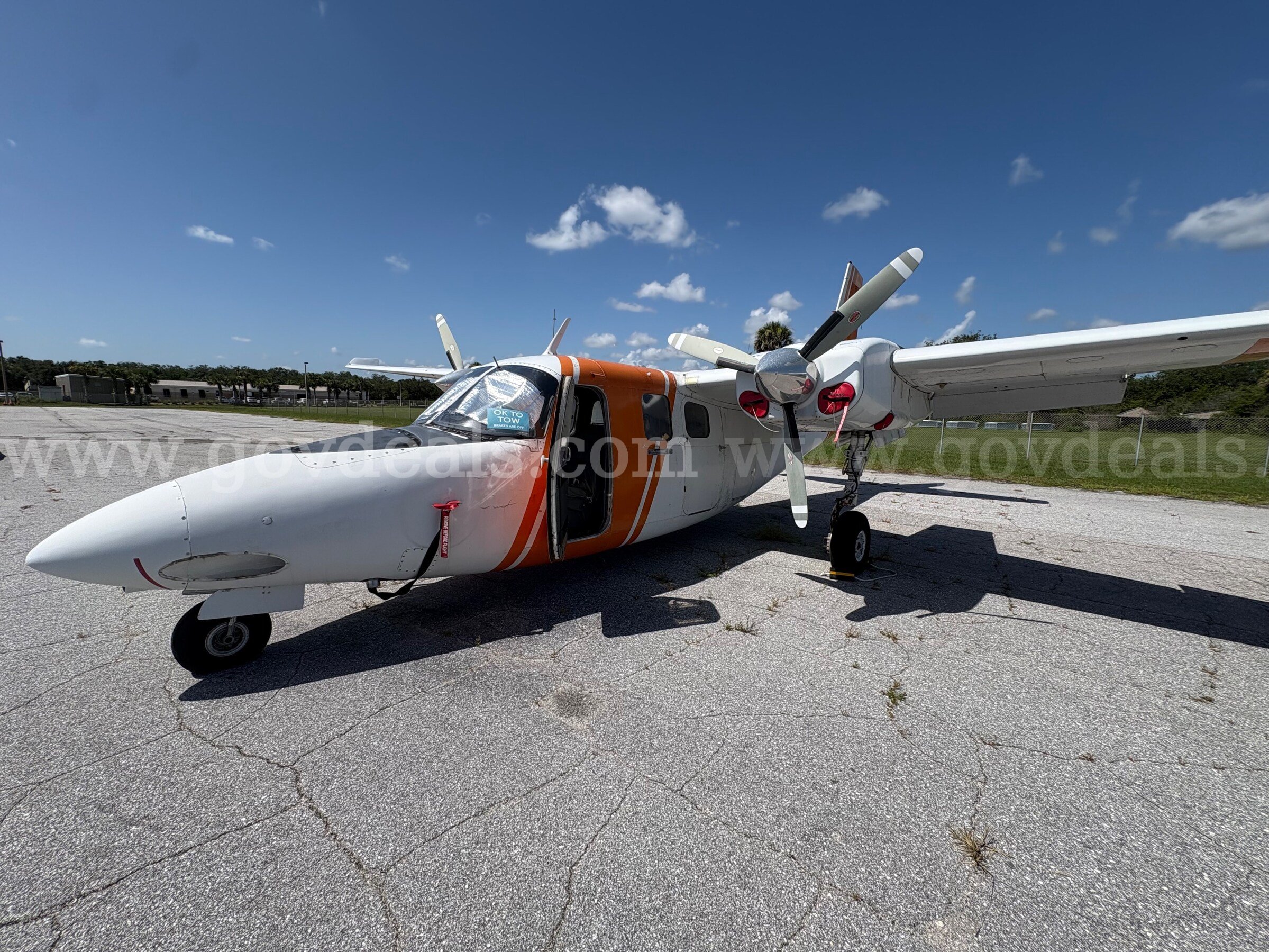 1968 AERO COMMANDER 500S Aero Commander 500S Government Surplus Auction - Photo #2