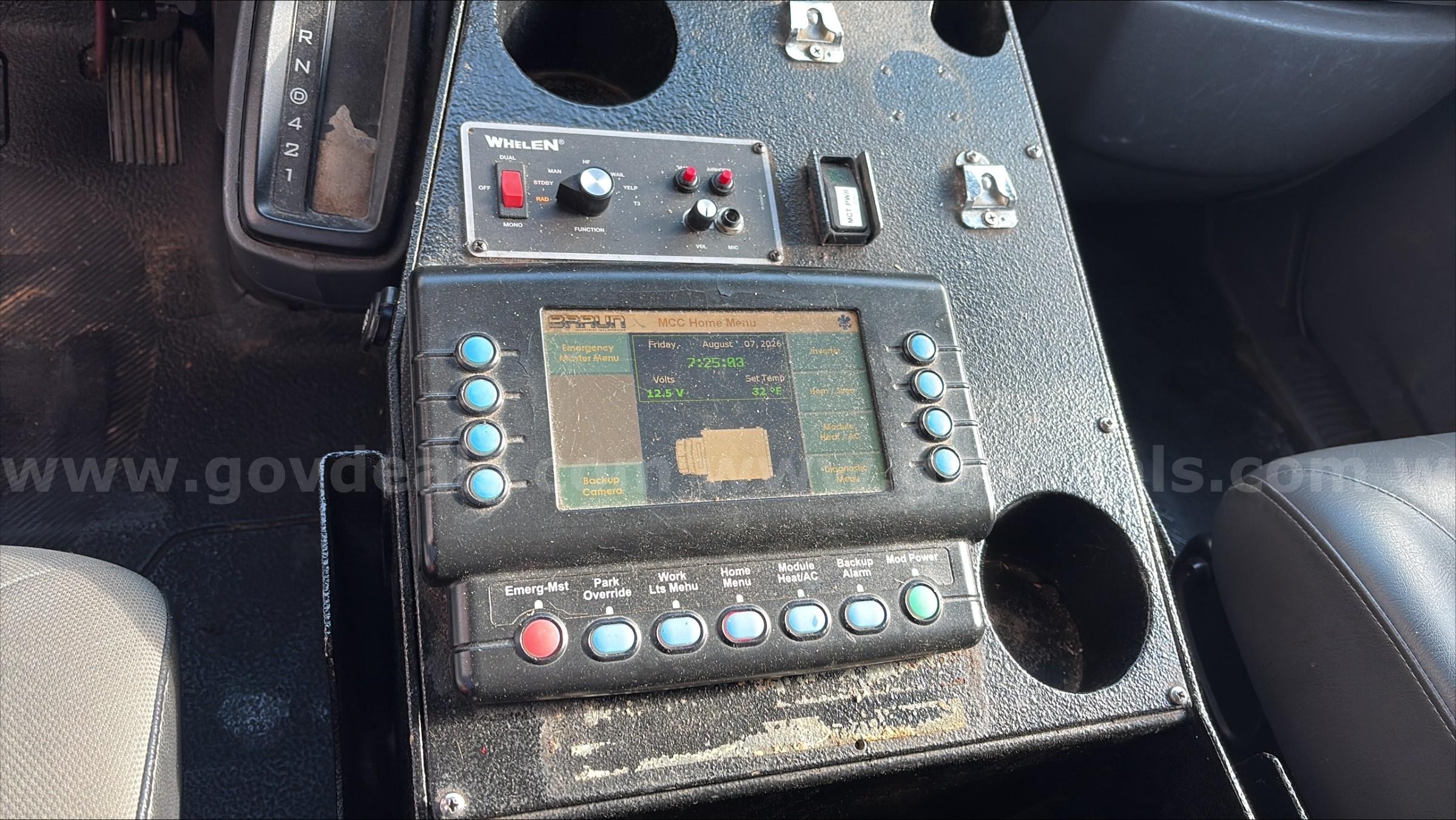 2013 International 4300 Ambulance International 4300 Government Surplus Auction - Photo #5