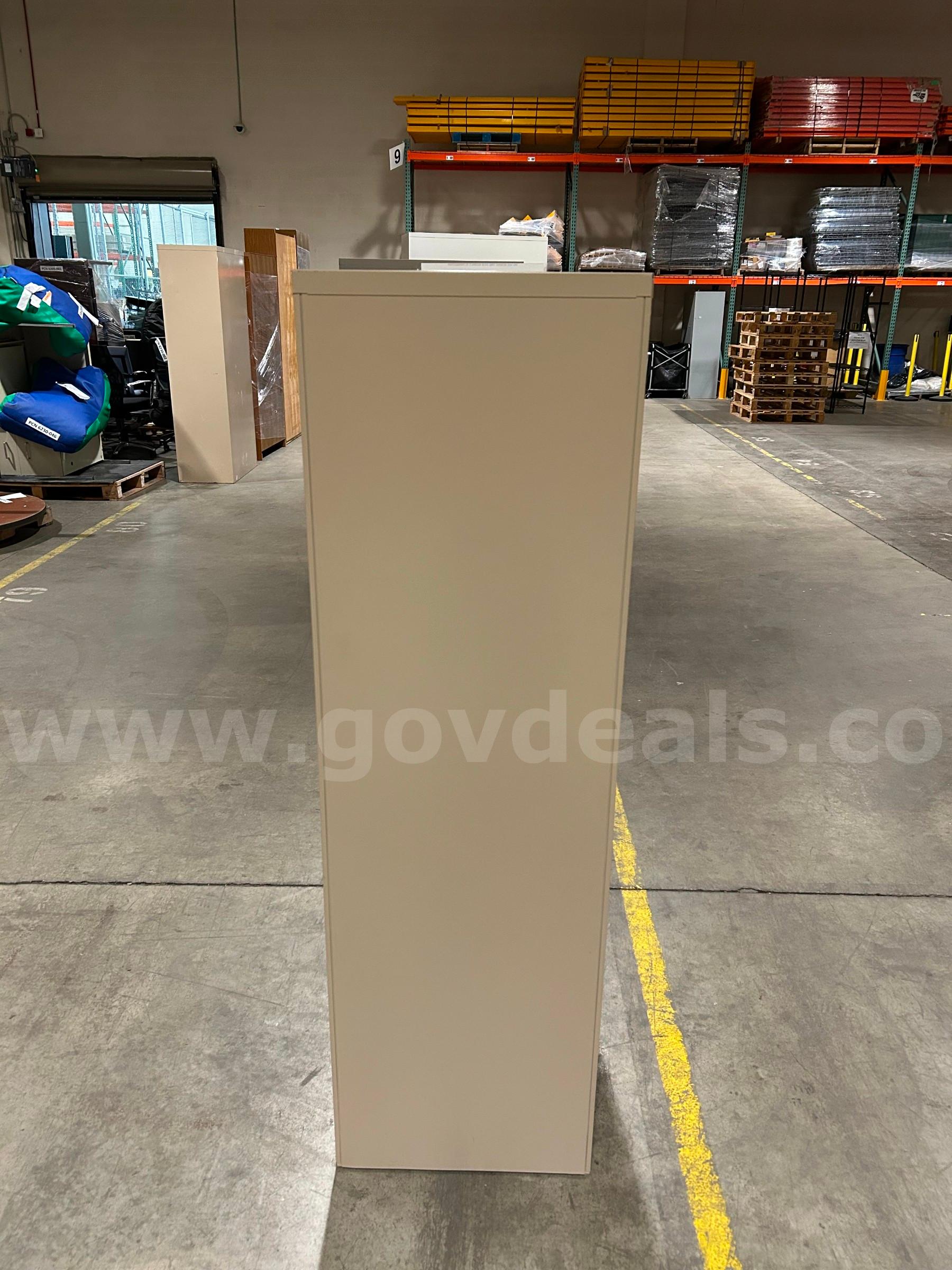 Filing Cabinet, 5-Drawers, Metal   Government Surplus Auction - Photo #3
