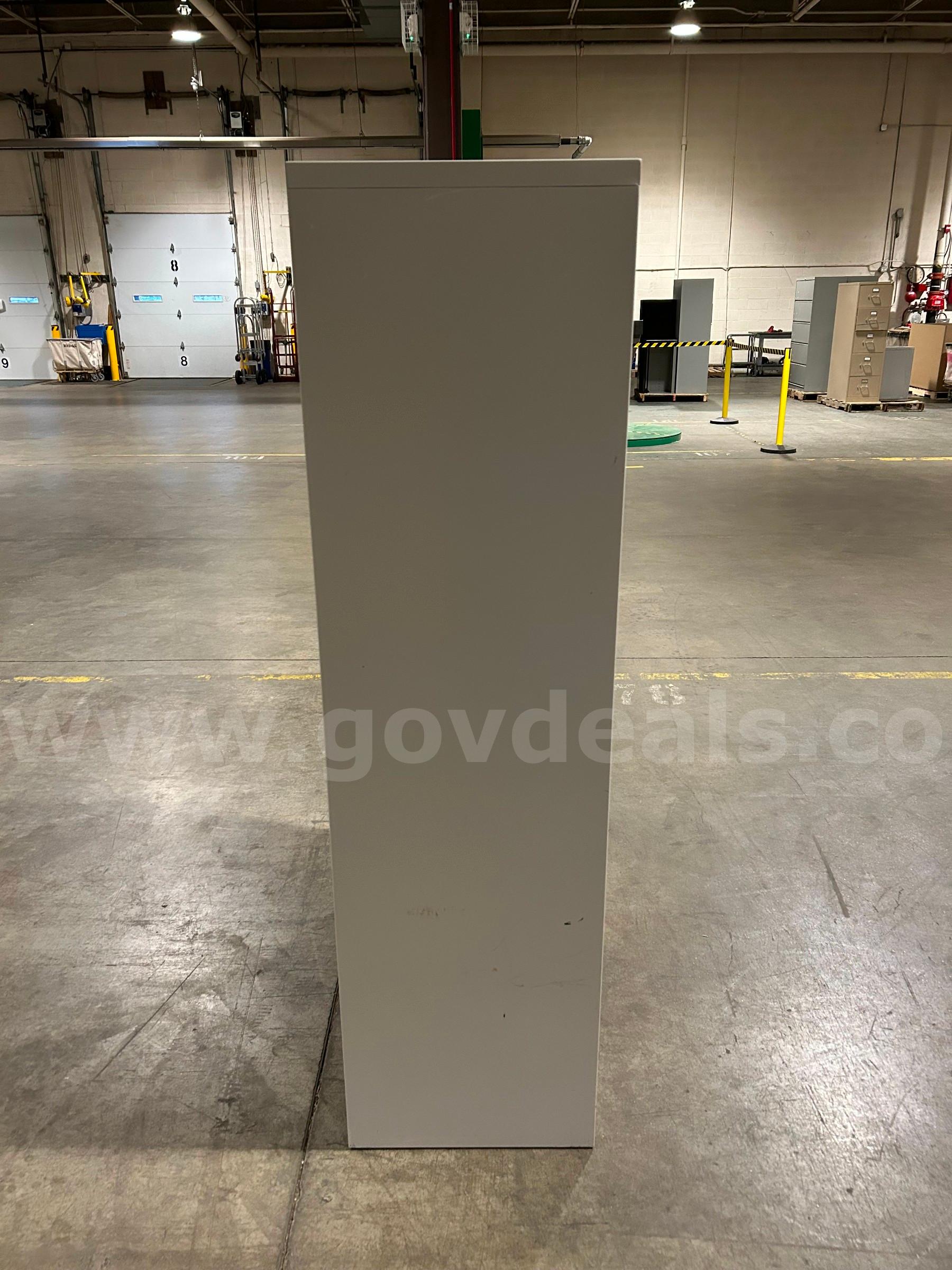 Filing Cabinet, 5-Drawers, Lateral, Metal   Government Surplus Auction - Photo #4