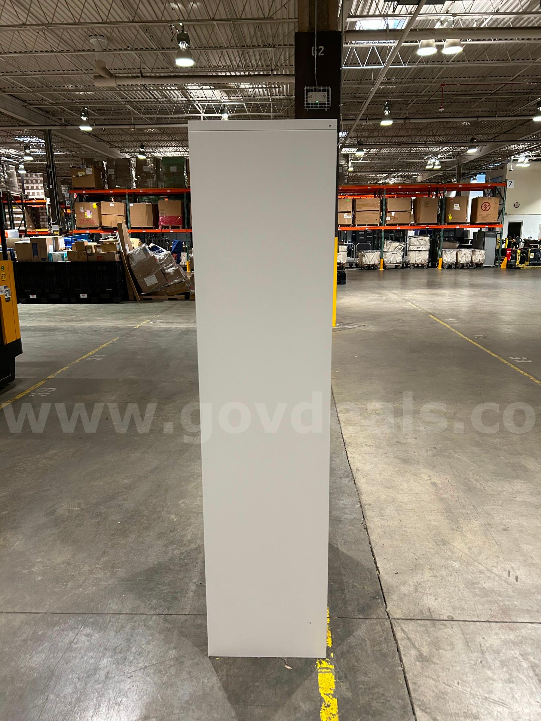 Filing Cabinet, 6-Drawers, Metal   Government Surplus Auction - Photo #4