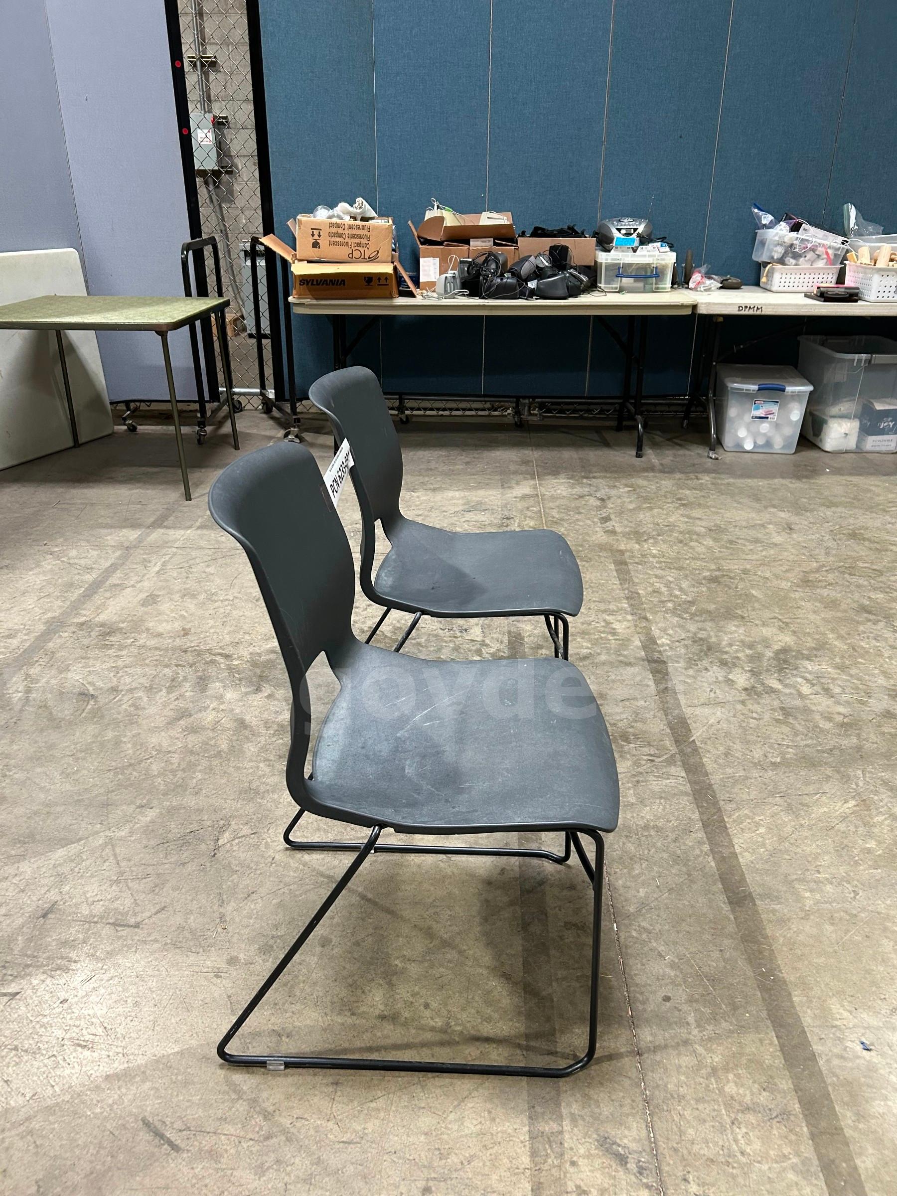 Guest, Chair, Armless, Grey, Metal Frame, Stackable   Government Surplus Auction - Photo #4
