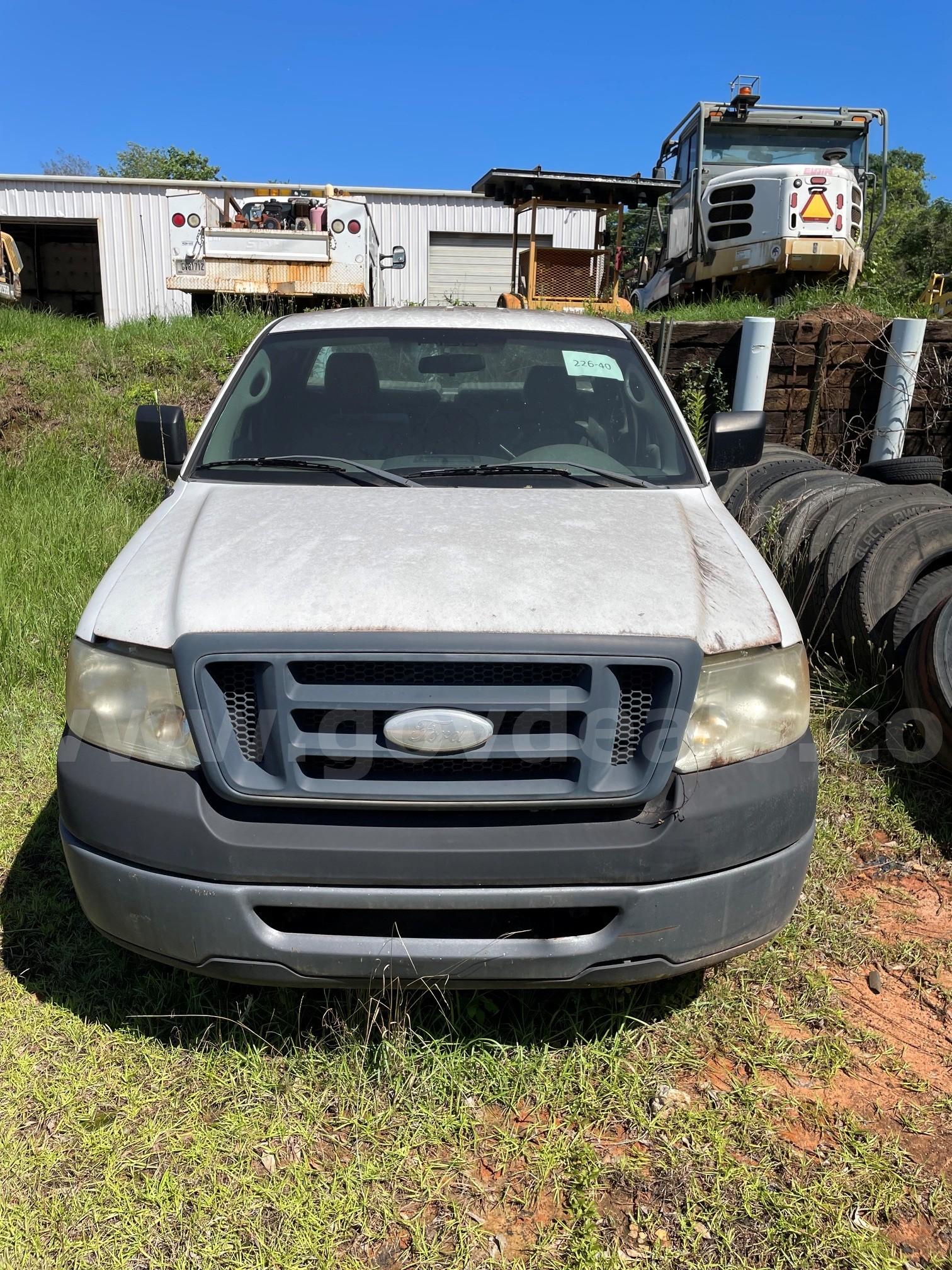 2007 FORD F150 Ford F150 Government Surplus Auction - Photo #2