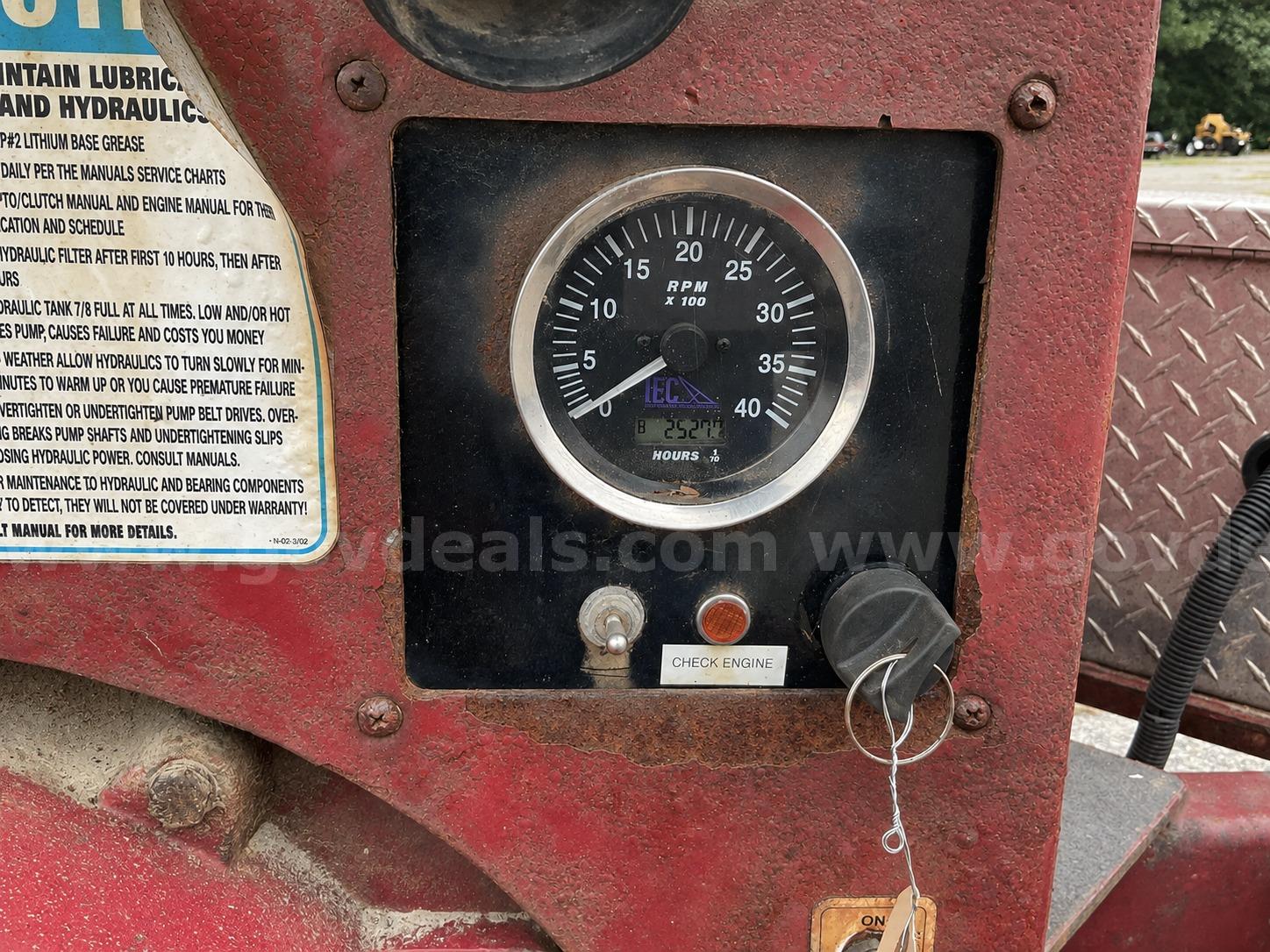 2019 Bandit Industries 1690 Wood Chipper Bandit Industries 1690 Government Surplus Auction - Photo #6