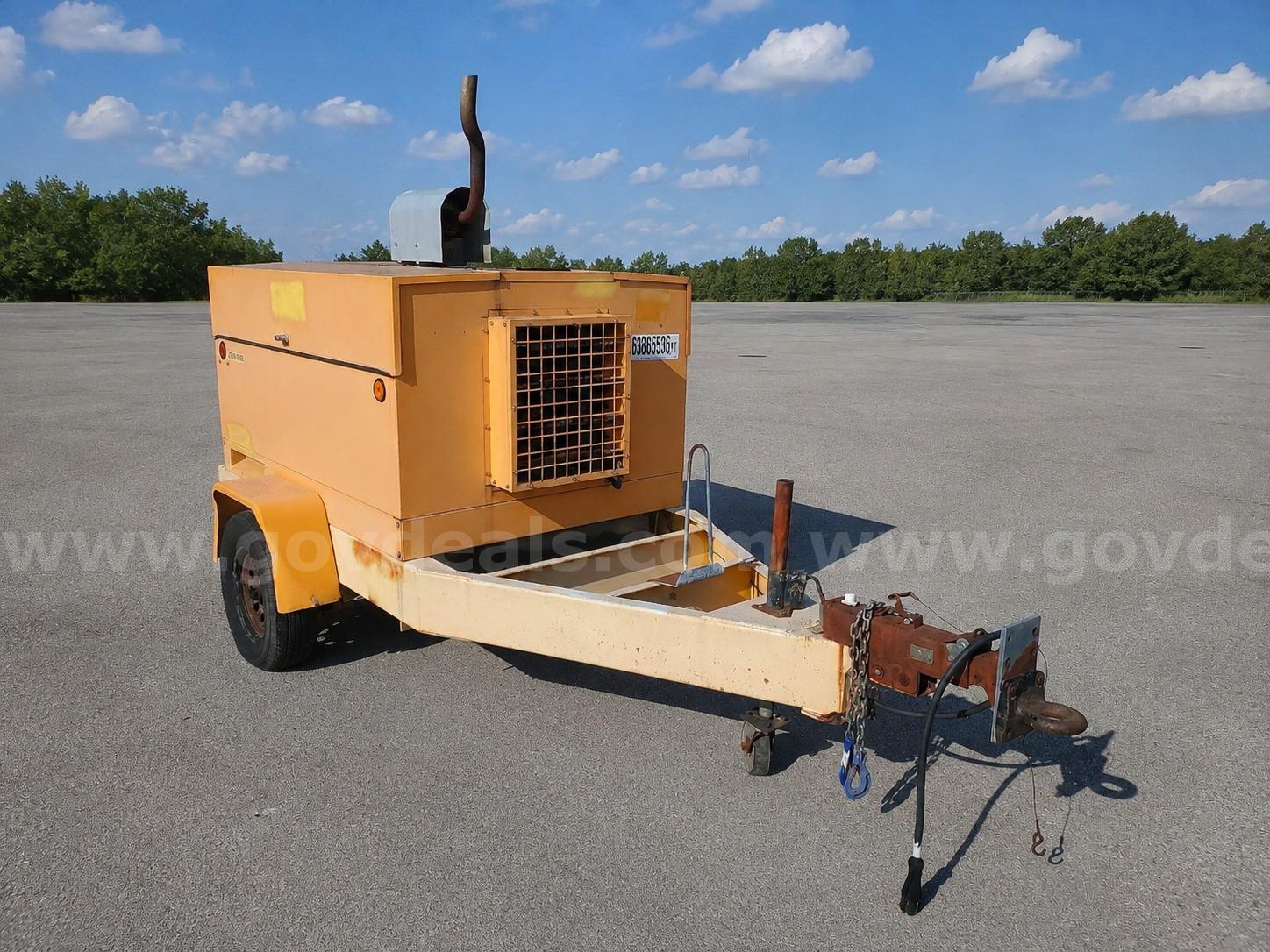 2001 Kubota / Synchronous Diesel 25KW KUBOTA  GENERATOR Portable Kubota / Synchronous Standby Genset Government Surplus Auction - Photo #2