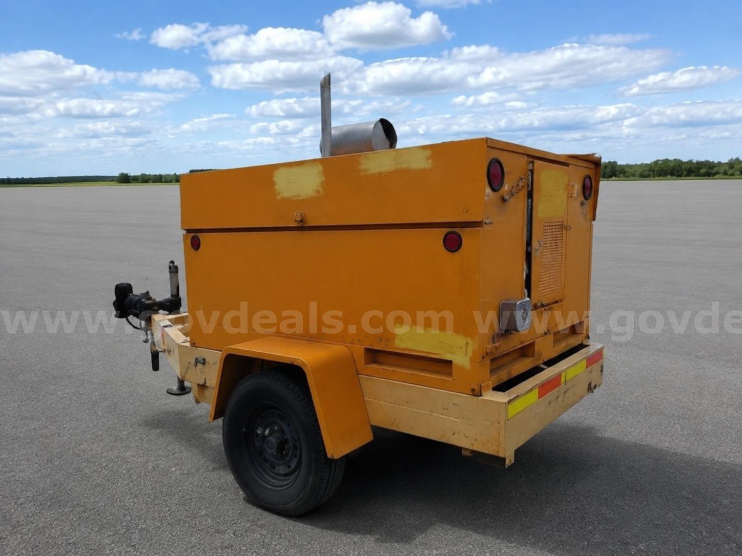 2001 Kubota / Synchronous Diesel 25KW KUBOTA  GENERATOR Portable Kubota / Synchronous Standby Genset Government Surplus Auction - Photo #3
