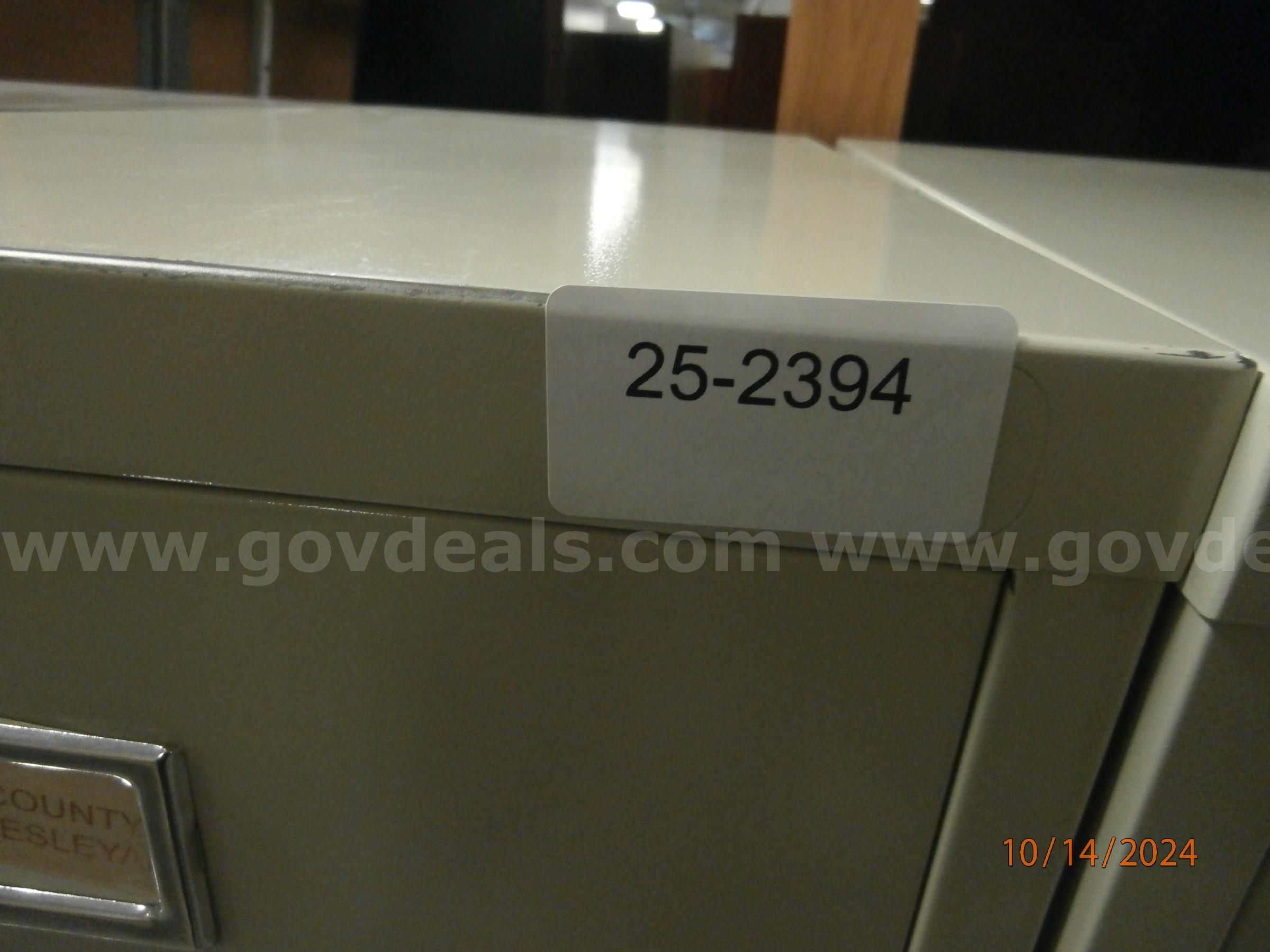 4 drawer letter file cabinet   Government Surplus Auction - Photo #2