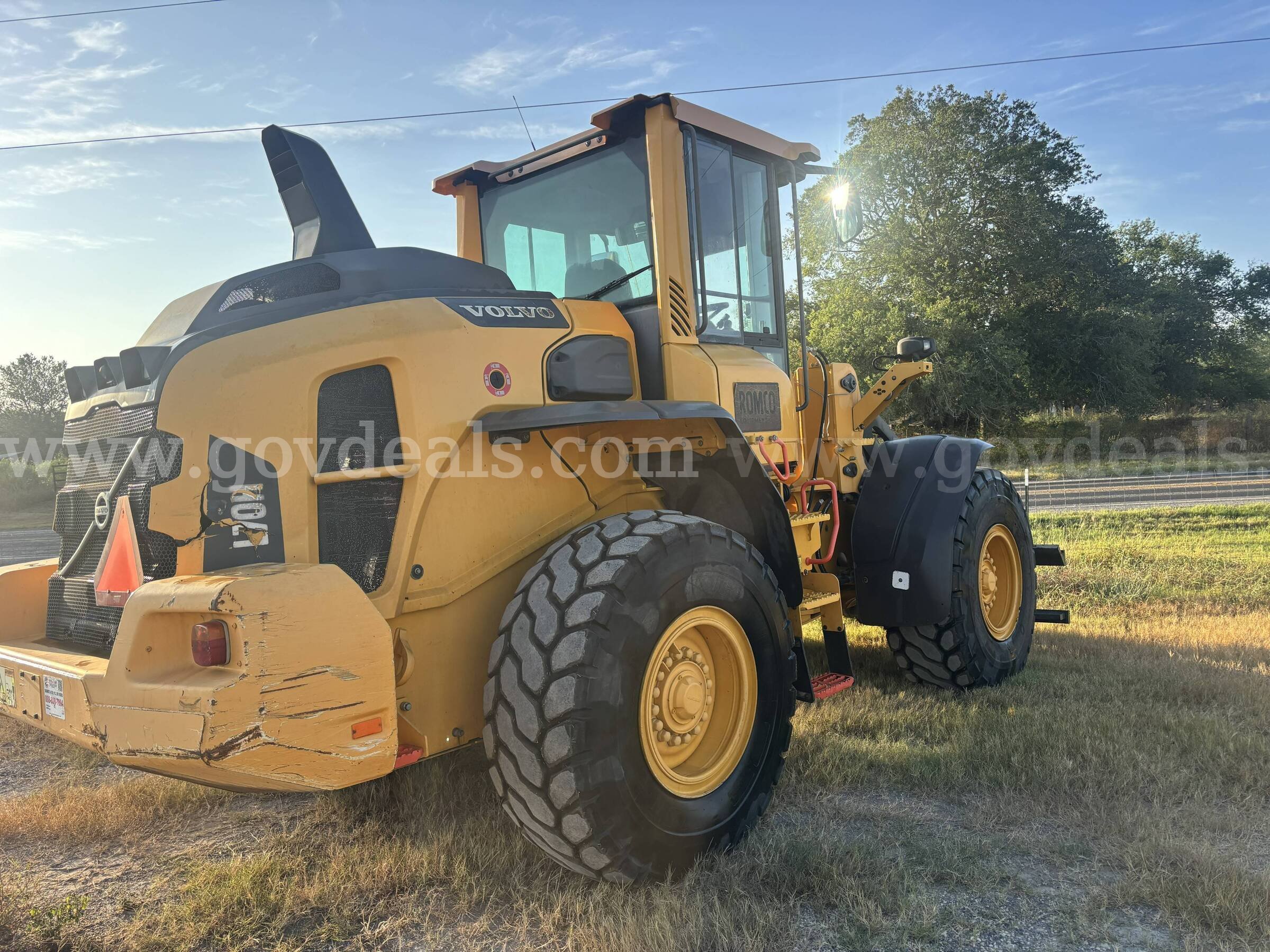 L70H Loader