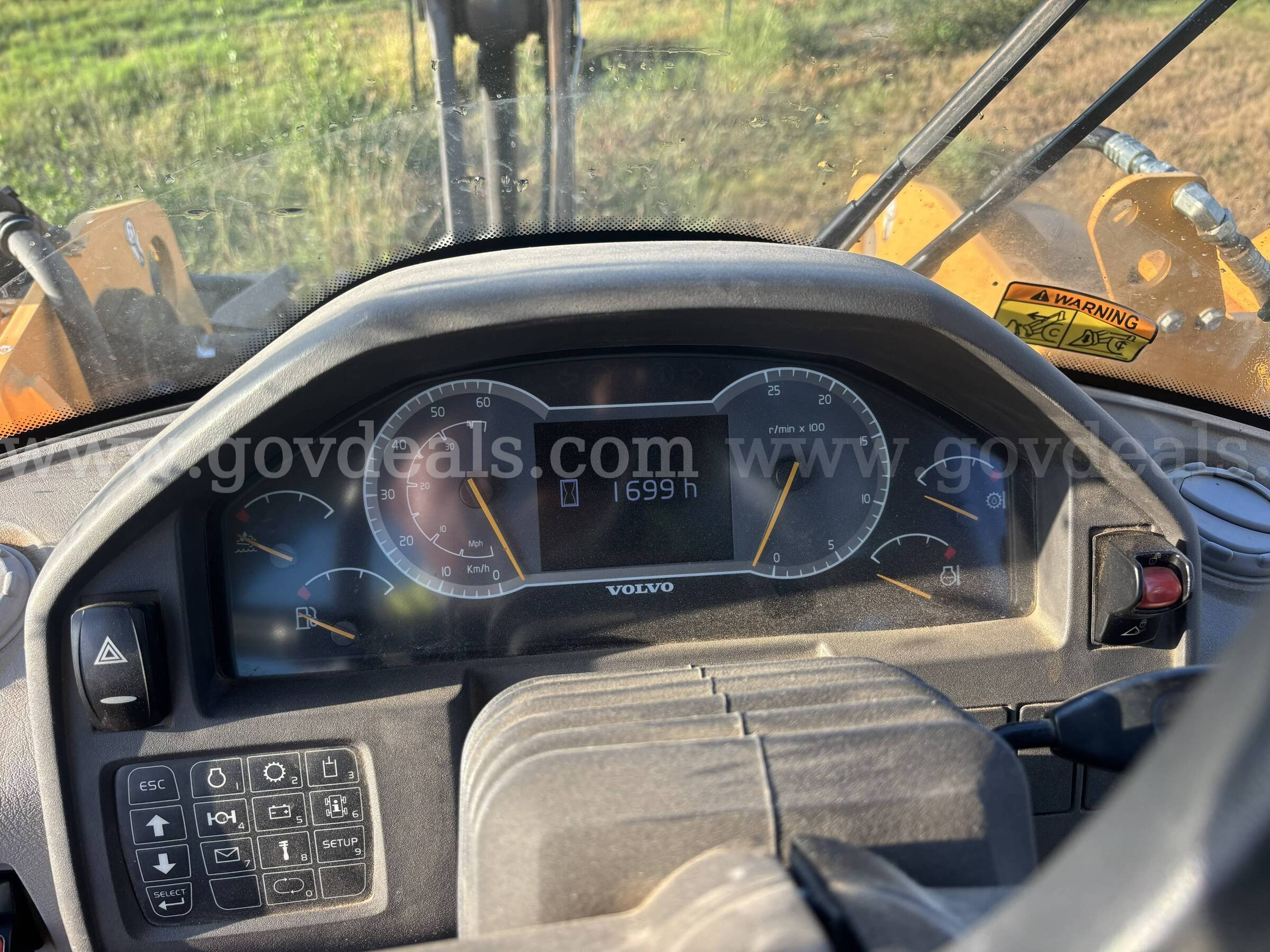 L70H Loader VOLVO L70H Government Surplus Auction - Photo #5
