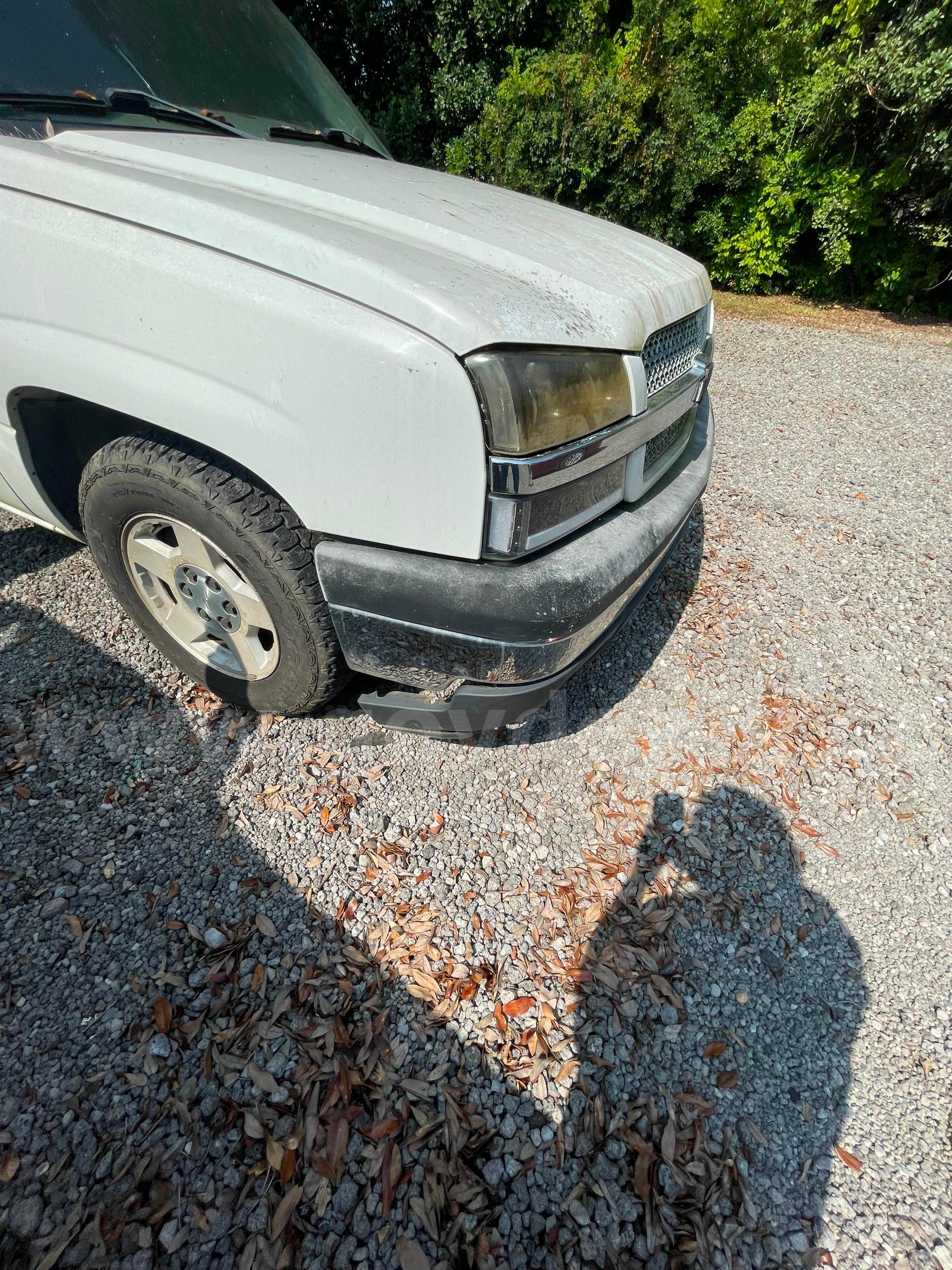 2005 Chevrolet Silverado 1500 LS Crew Cab 2WD Chevrolet Silverado Government Surplus Auction - Photo #4
