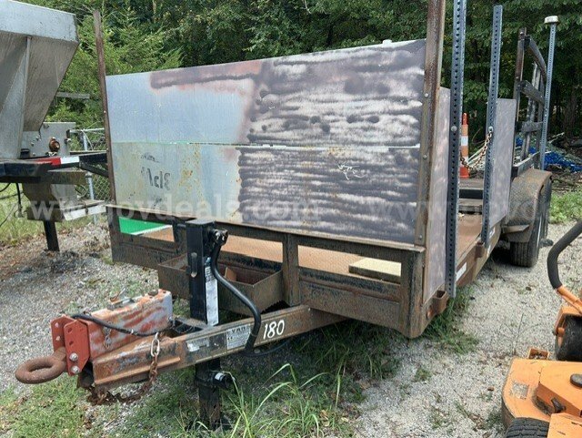 2003 Doub - Doub Flatbed Trailer Doub Doub Government Surplus Auction - Photo #4