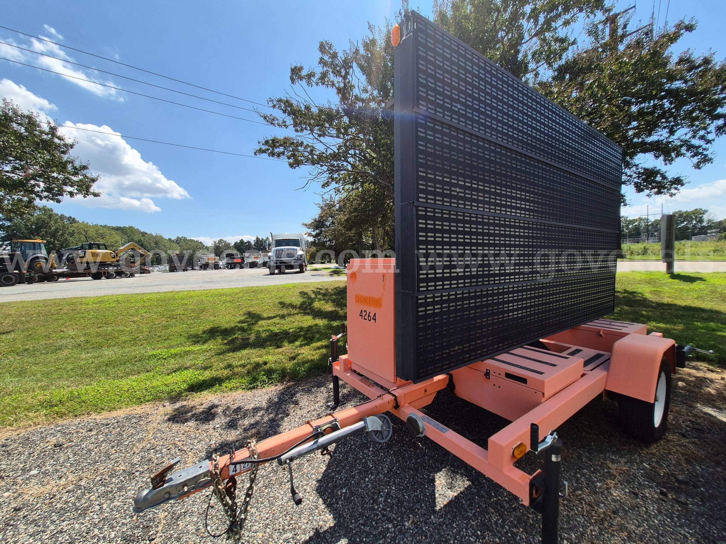 2011 American Signal Message Trailer American Signal CMS-T331 Government Surplus Auction - Photo #3