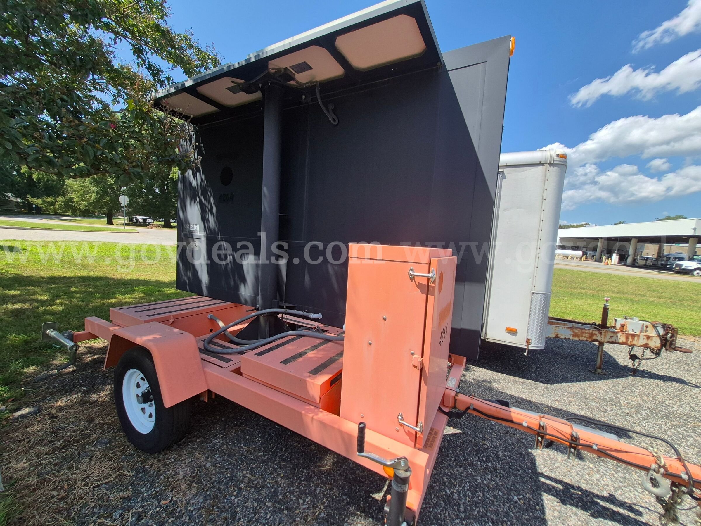 2011 American Signal Message Trailer American Signal CMS-T331 Government Surplus Auction - Photo #4