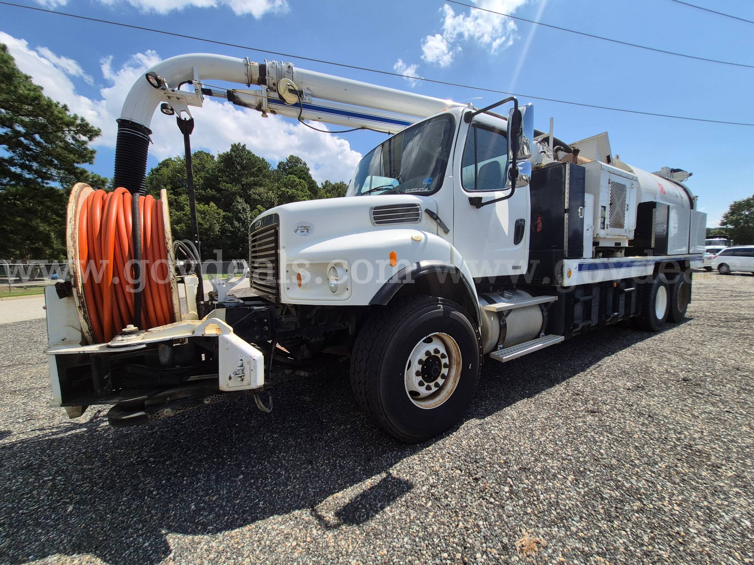 2011 Freightliner M2 106V with Vac-Con Combination Sewer Cleaner