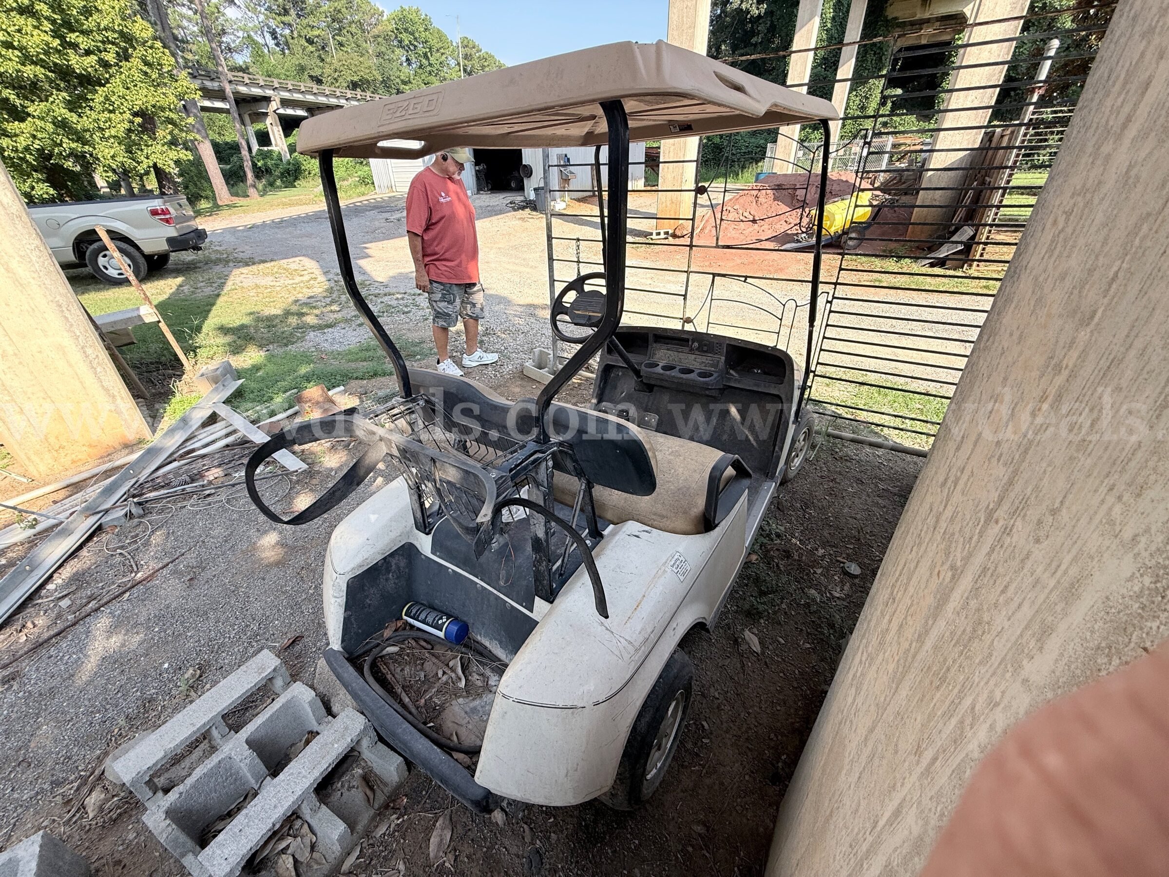 E-Z Go Golf Cart E-Z Go Unknown Government Surplus Auction - Photo #5