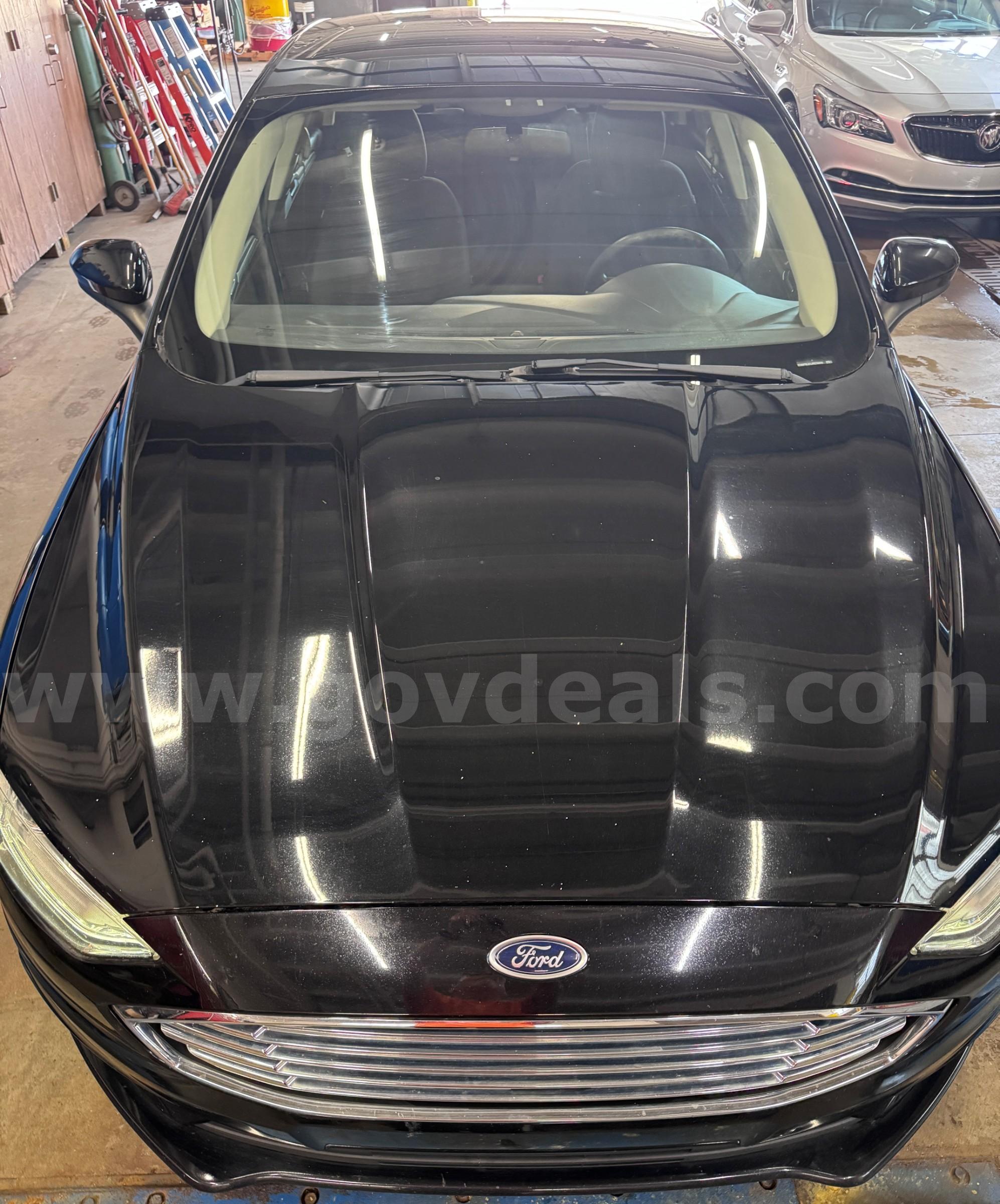 2018 Ford Fusion Hybrid Ford Fusion Government Surplus Auction - Photo #2