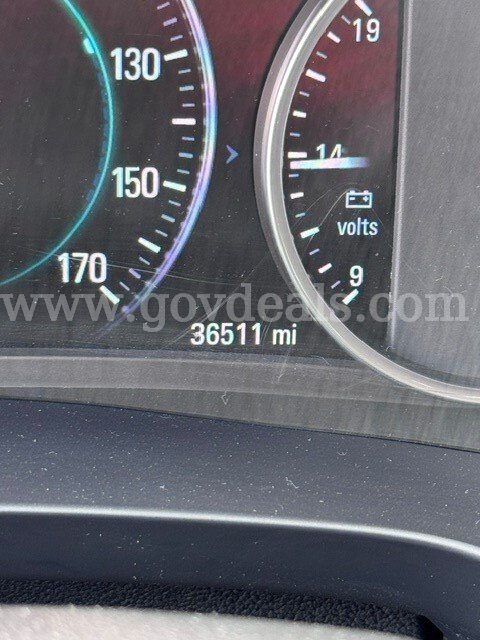 2017 Buick LaCrosse Buick LaCrosse Government Surplus Auction - Photo #4