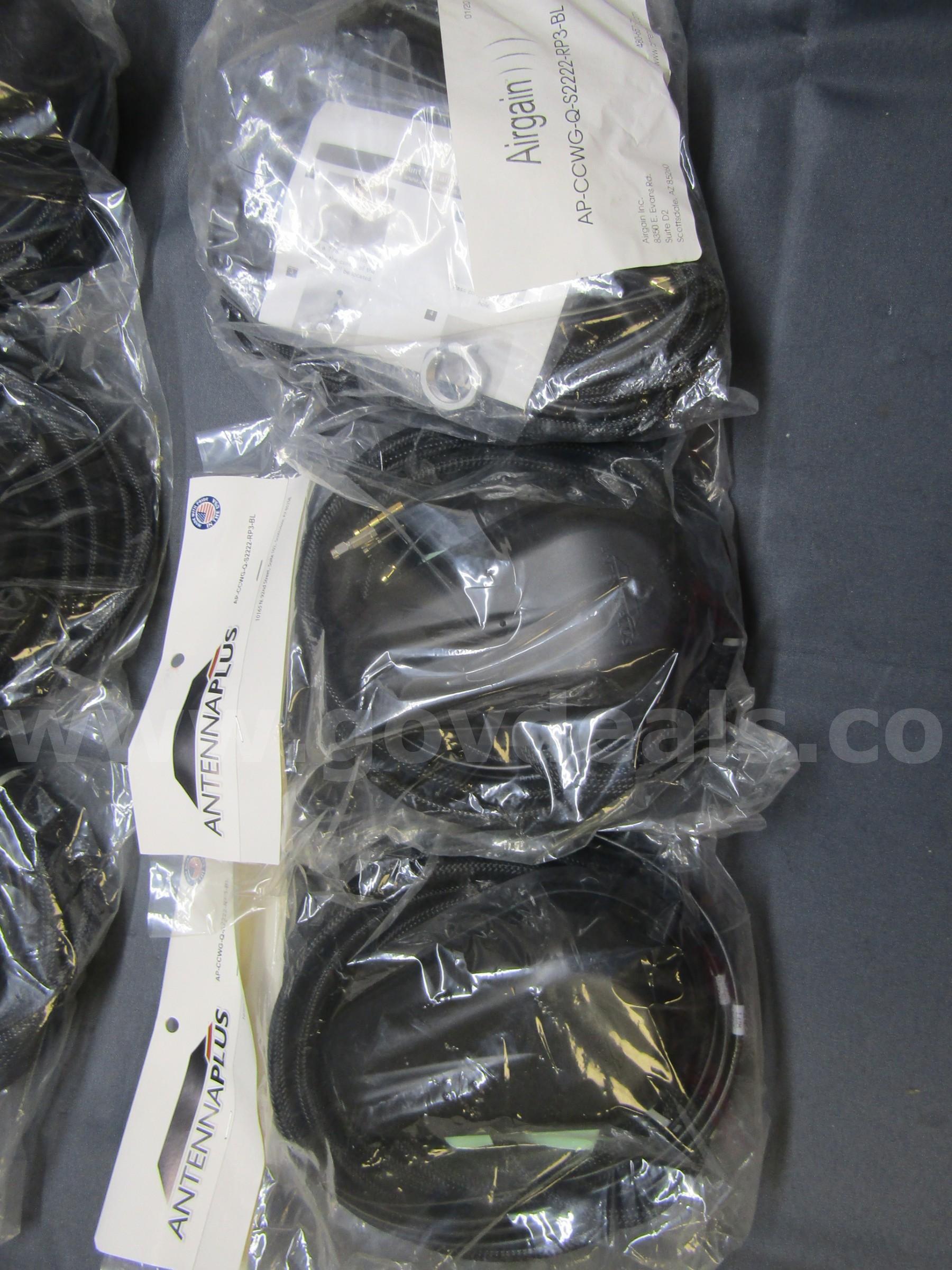 One LOT of Various Two Way Radio Related Equipment   Government Surplus Auction - Photo #3
