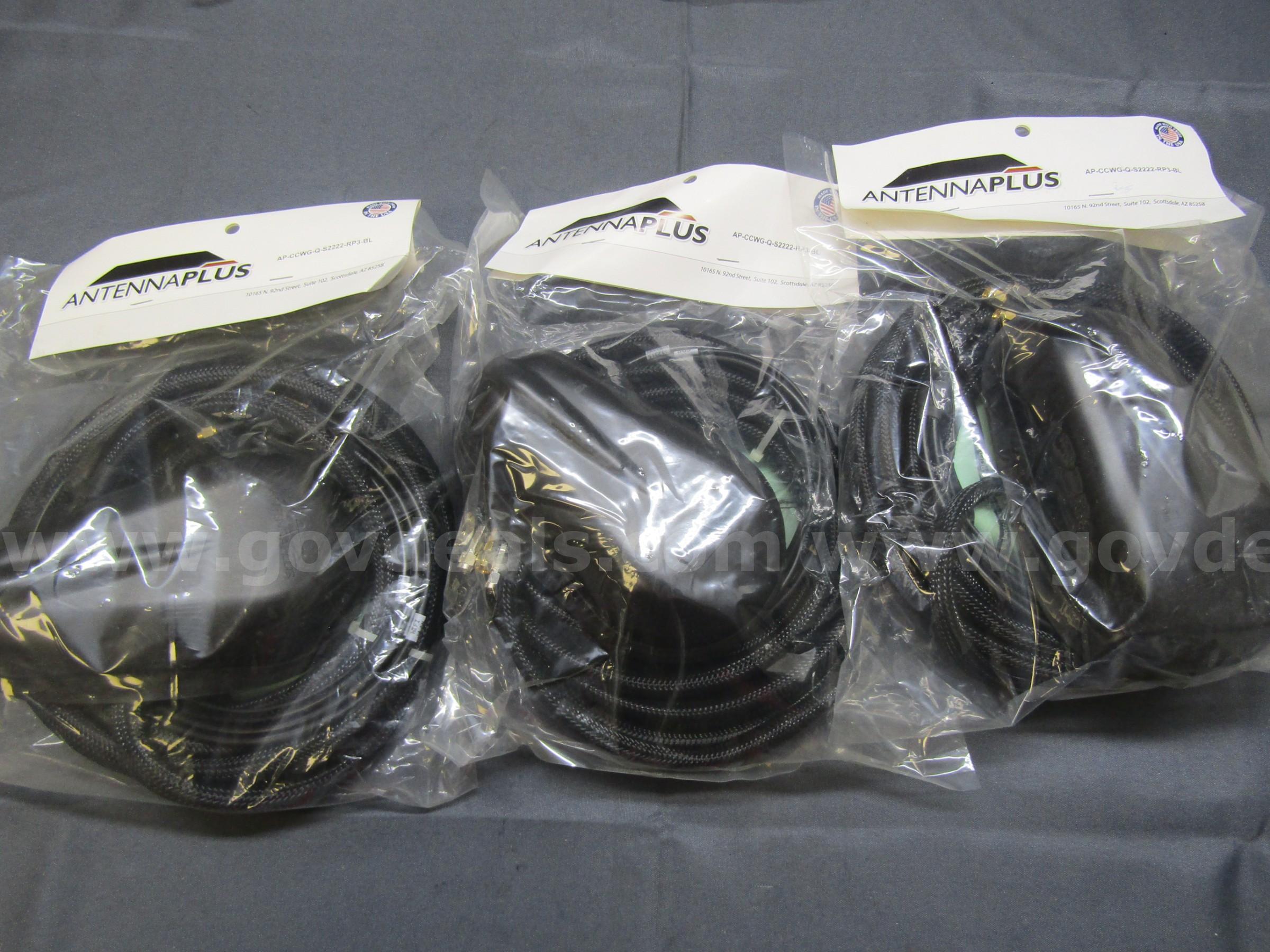 One LOT of Various Two Way Radio Related Equipment   Government Surplus Auction - Photo #4