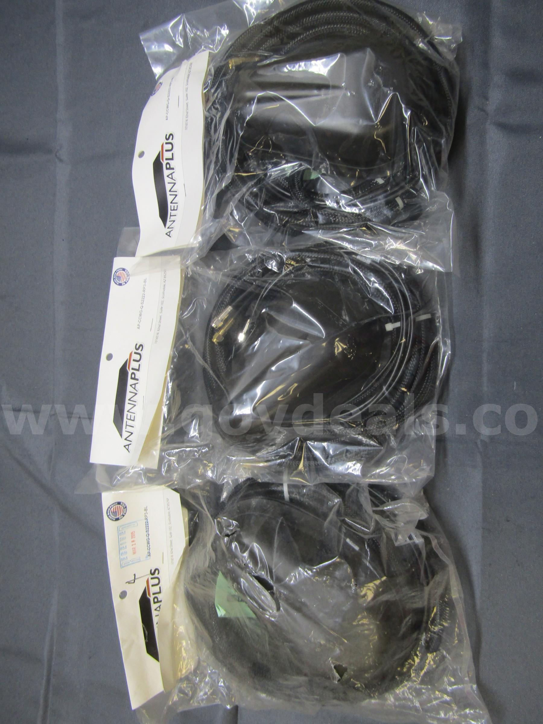 One LOT of Various Two Way Radio Related Equipment   Government Surplus Auction - Photo #5
