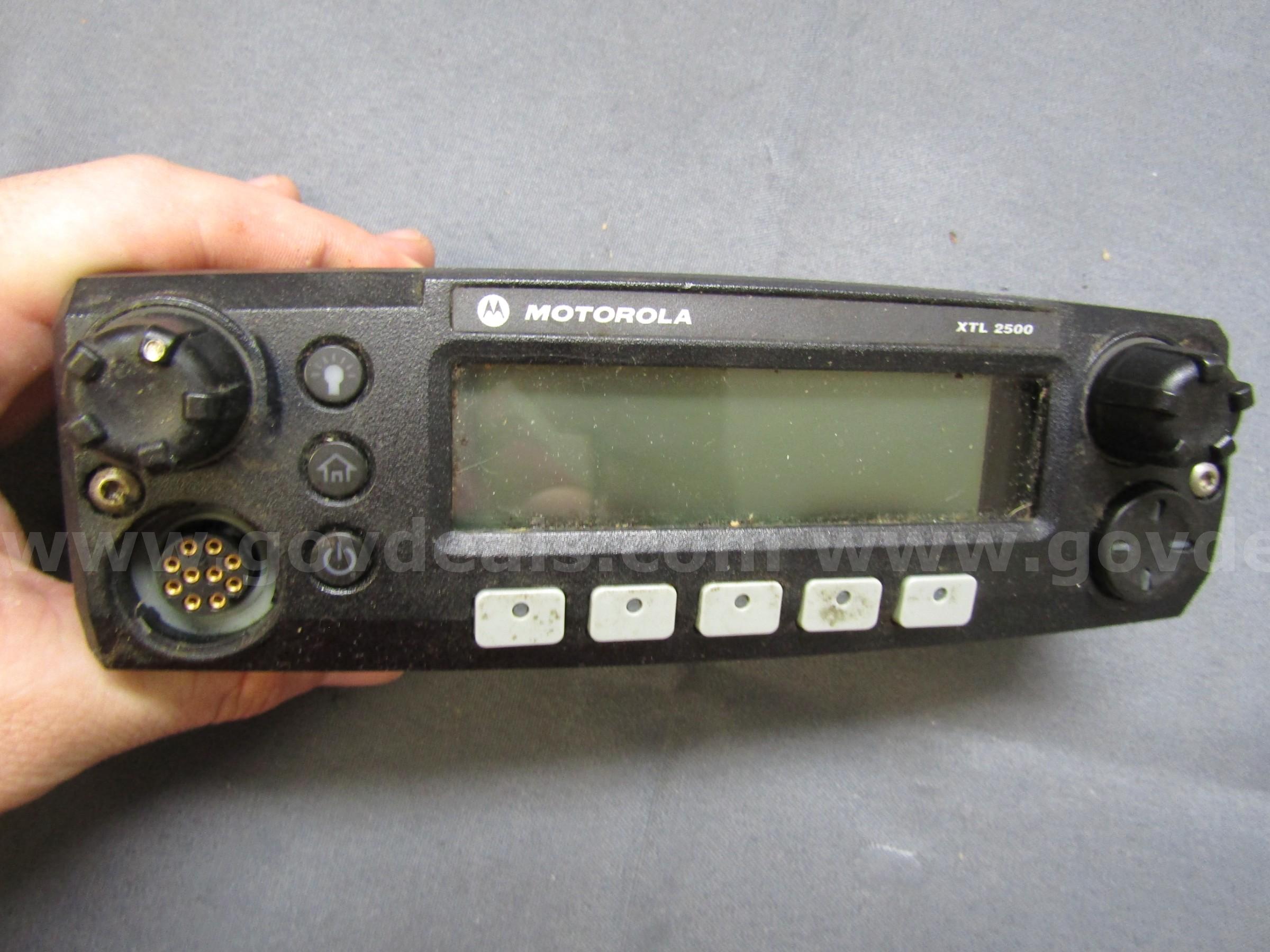 One LOT of Various Two Way Radio Related Equipment   Government Surplus Auction - Photo #4