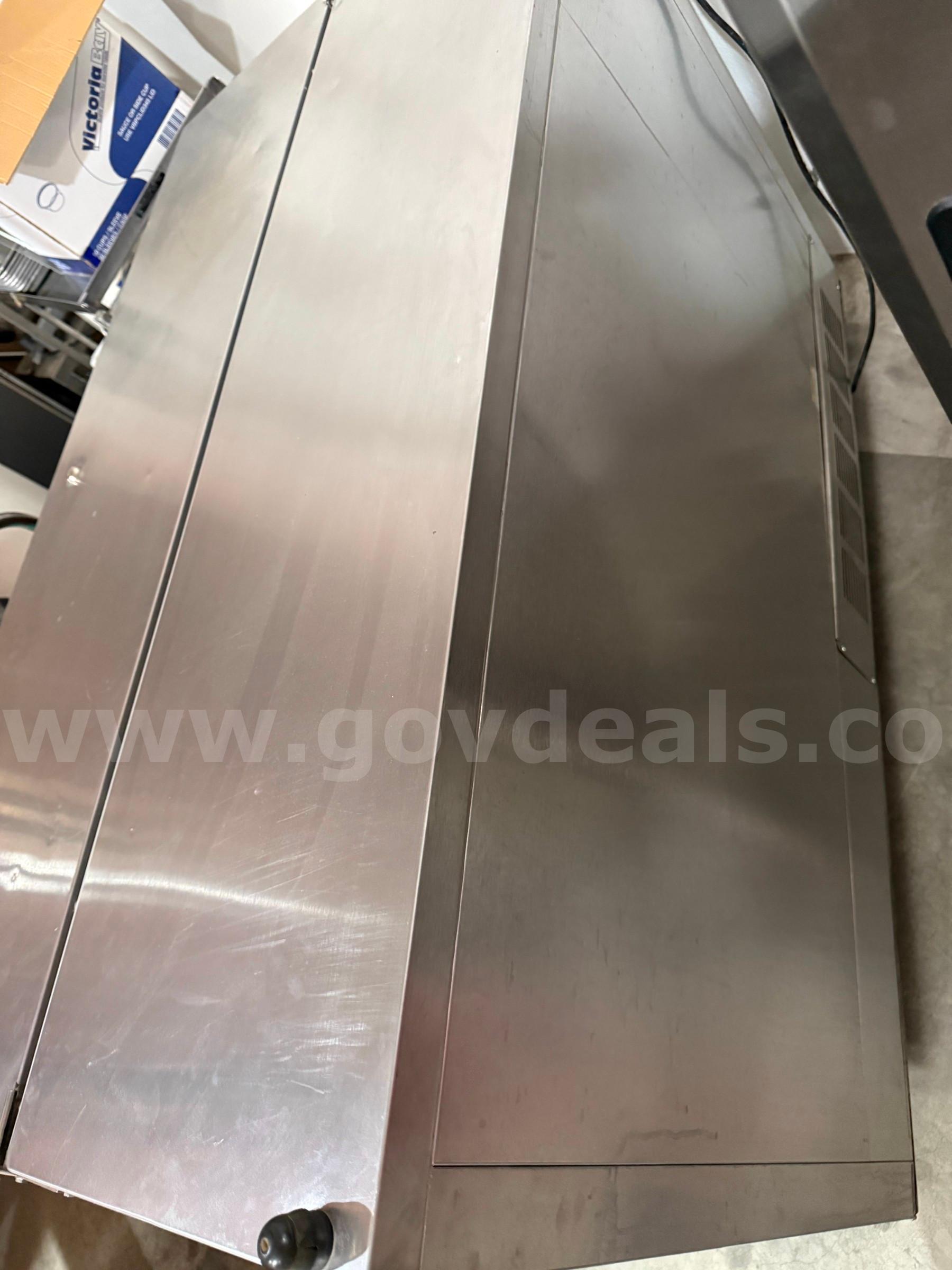 Top opening fridge Beverage Air  Government Surplus Auction - Primary Photo