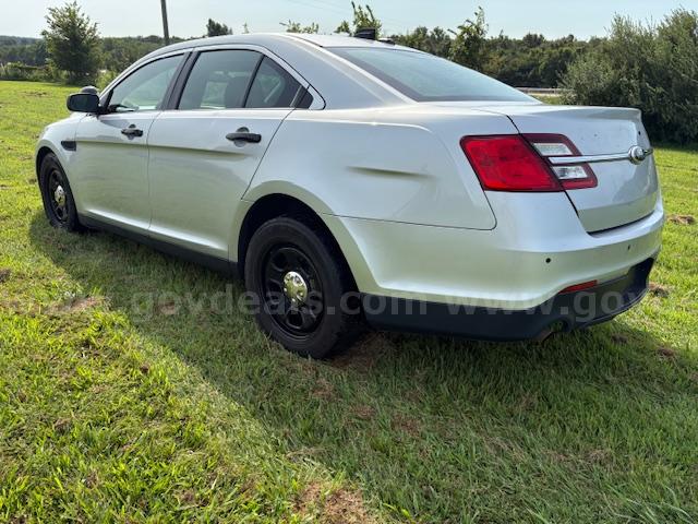 2013 Ford Taurus Ford Taurus Government Surplus Auction - Photo #4