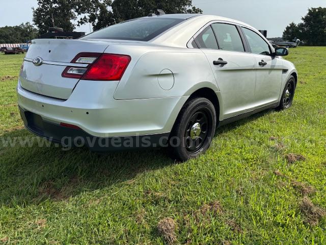2013 Ford Taurus Ford Taurus Government Surplus Auction - Photo #5