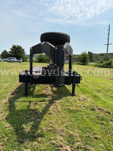 40' trailer STAV stav Government Surplus Auction - Photo #5