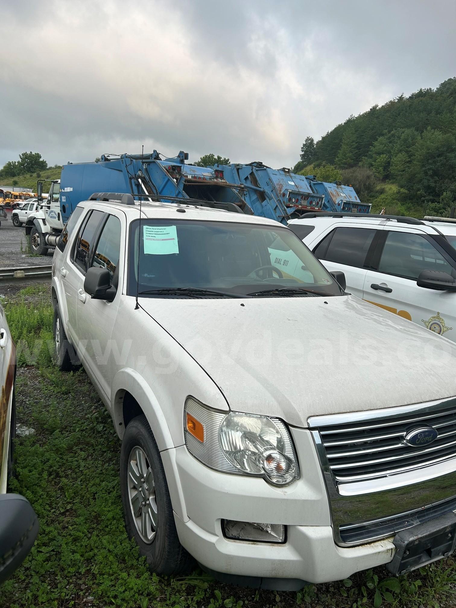 2010 Ford Explorer Ford Explorer Government Surplus Auction - Photo #3