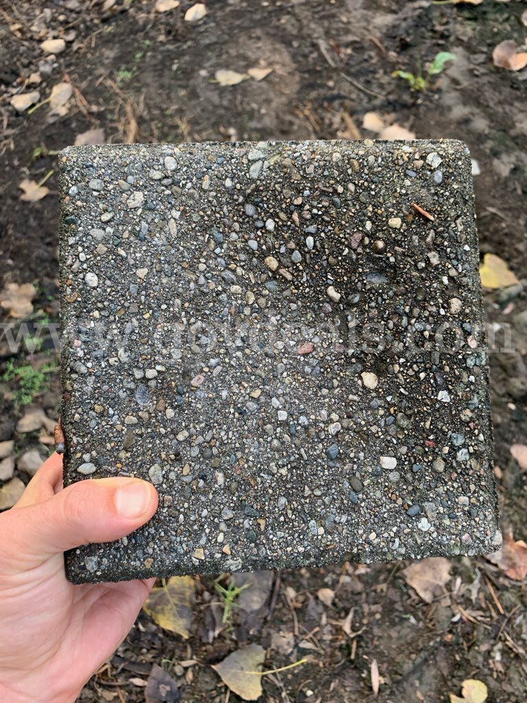 Square pavers, on pallets   Government Surplus Auction - Photo #3