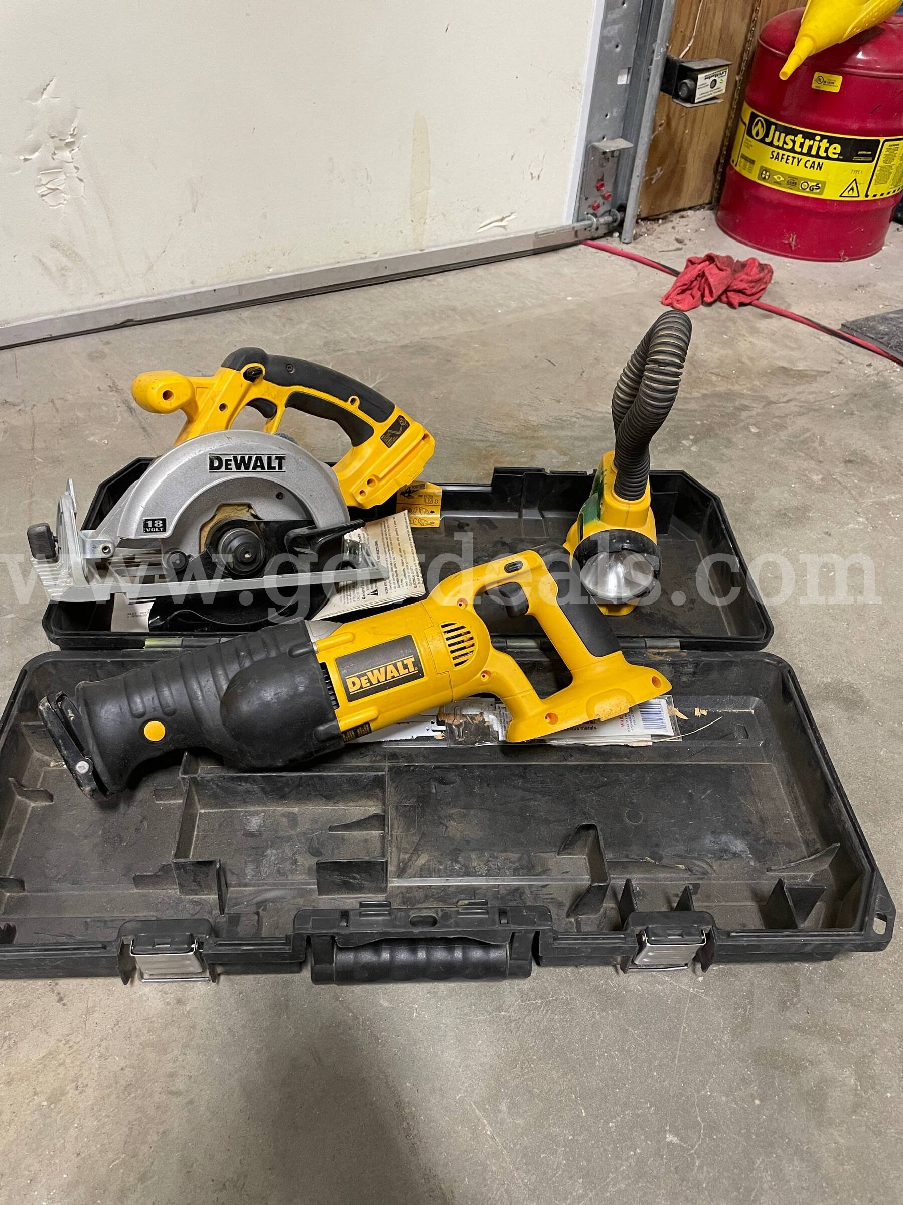 3 S-K tool boxes and 18V Dewalt power tools S-K and Dewalt  Government Surplus Auction - Photo #2